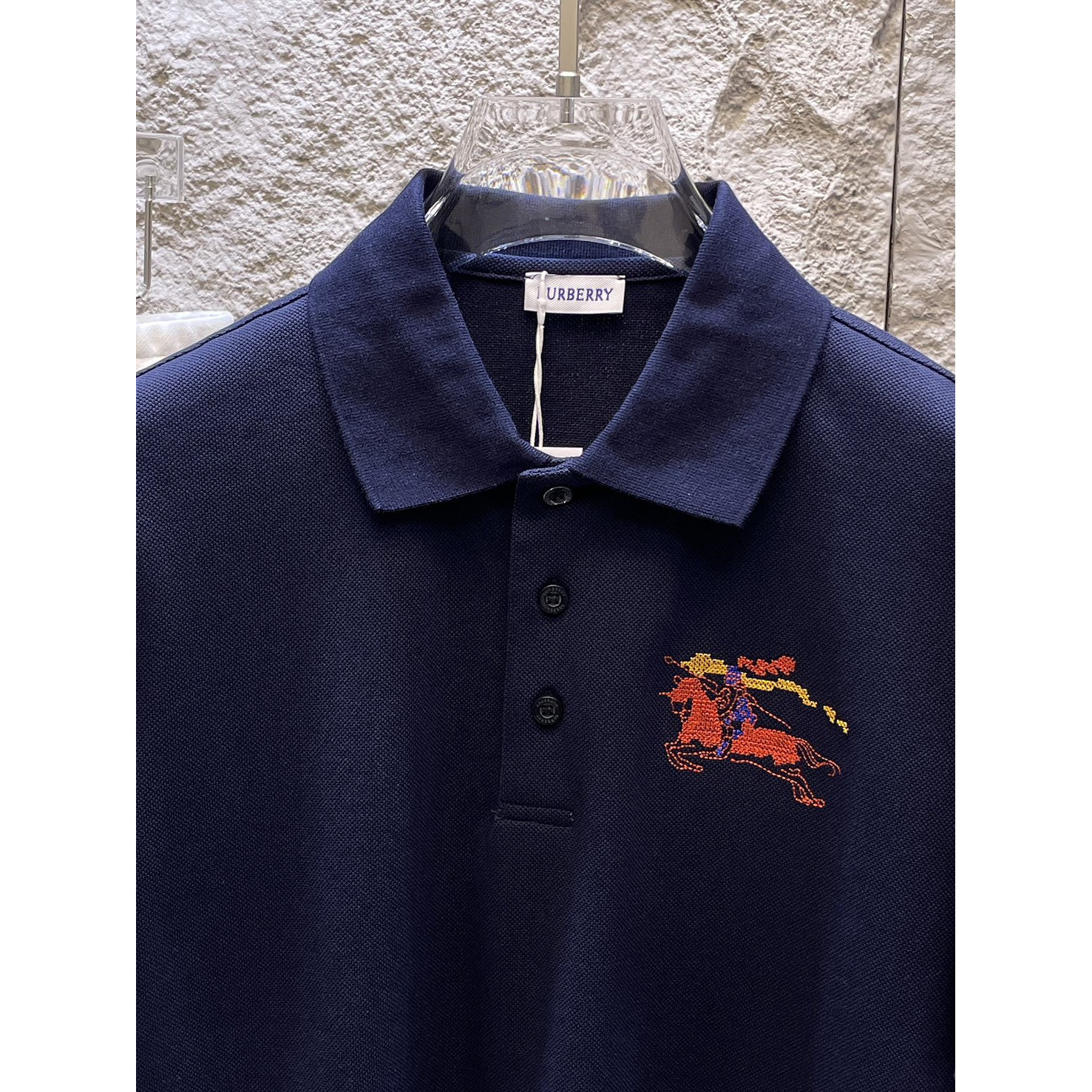 <p>BURBERRY&nbsp;短袖翻领polo衫(藏青)</p>