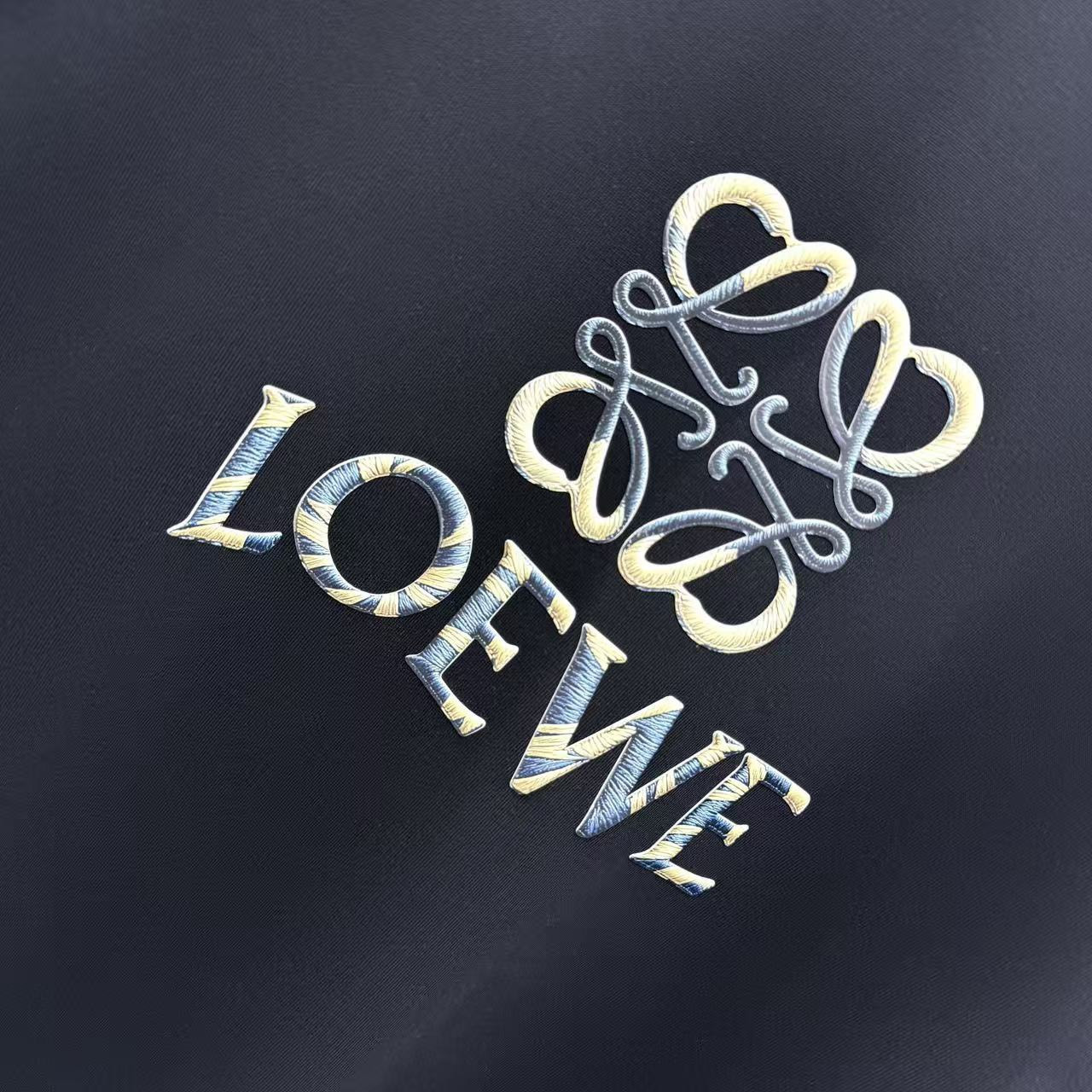 <p>LOEWE 圓領T恤</p>