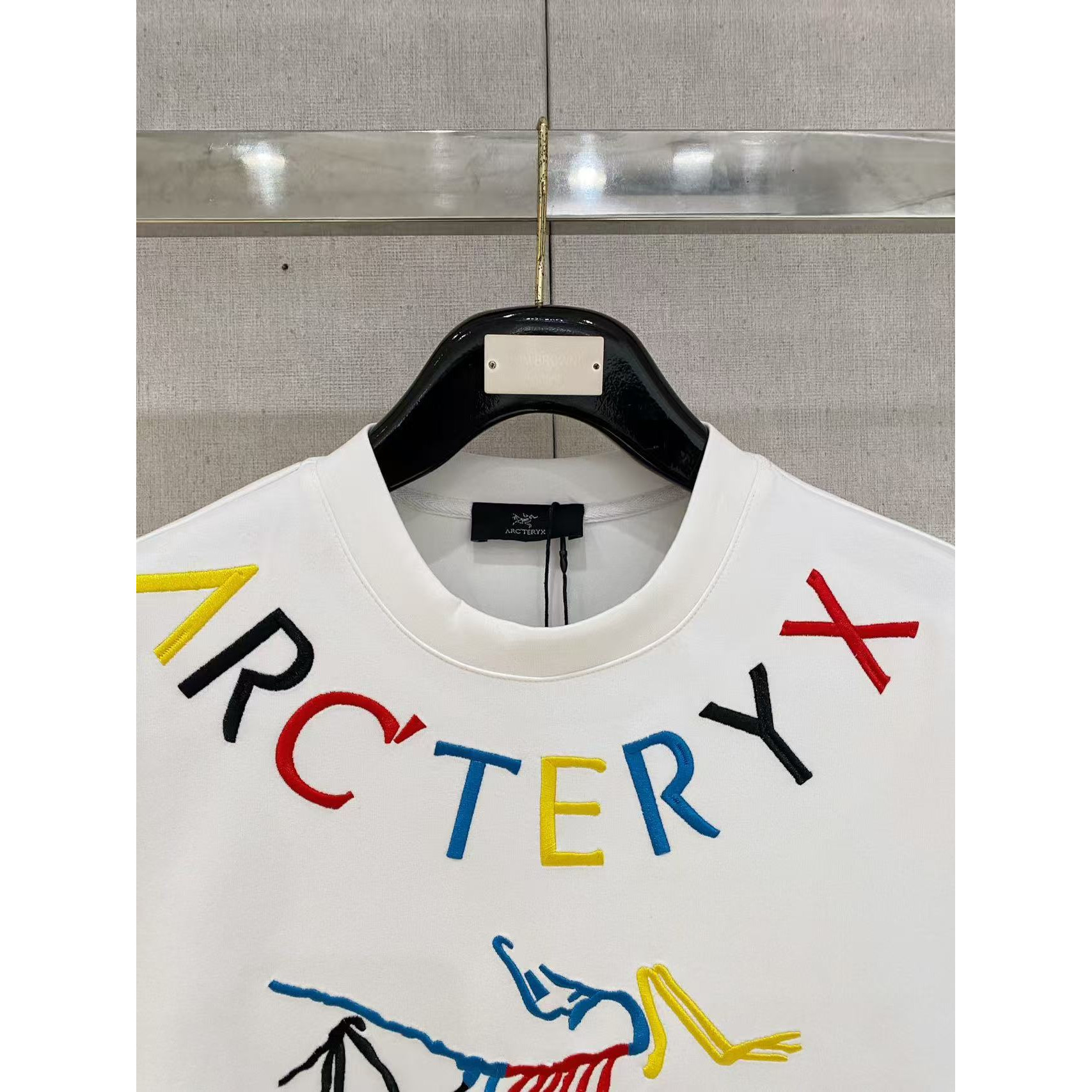 <p>Arc'teryx 太空棉卫衣(白)</p>