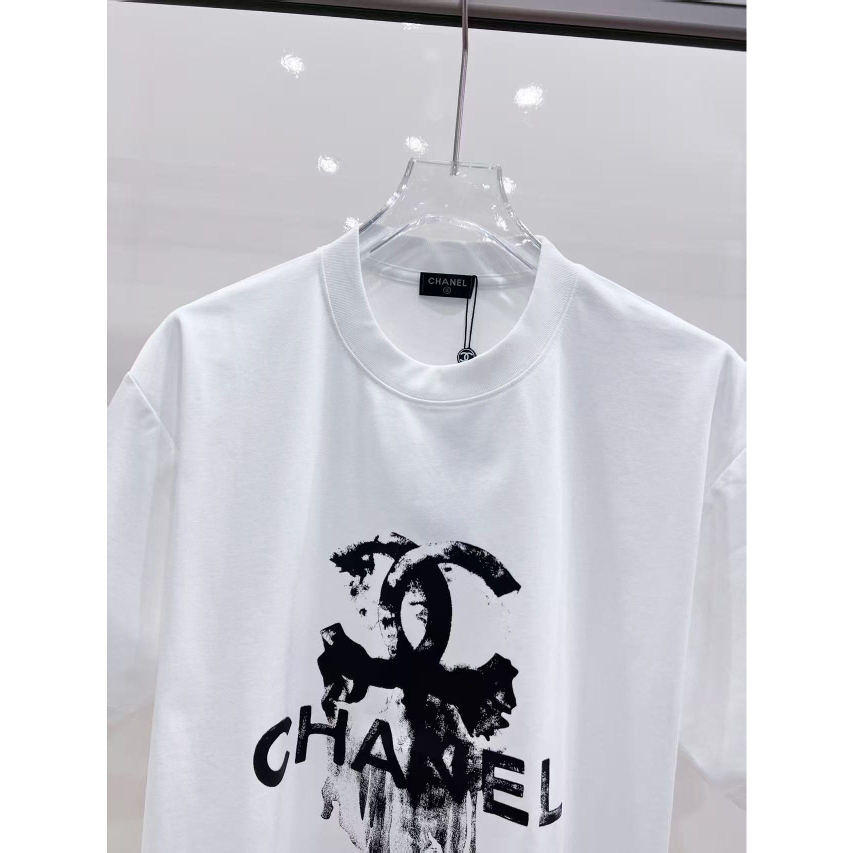 <p>CHANEL 短袖T恤(白)</p>