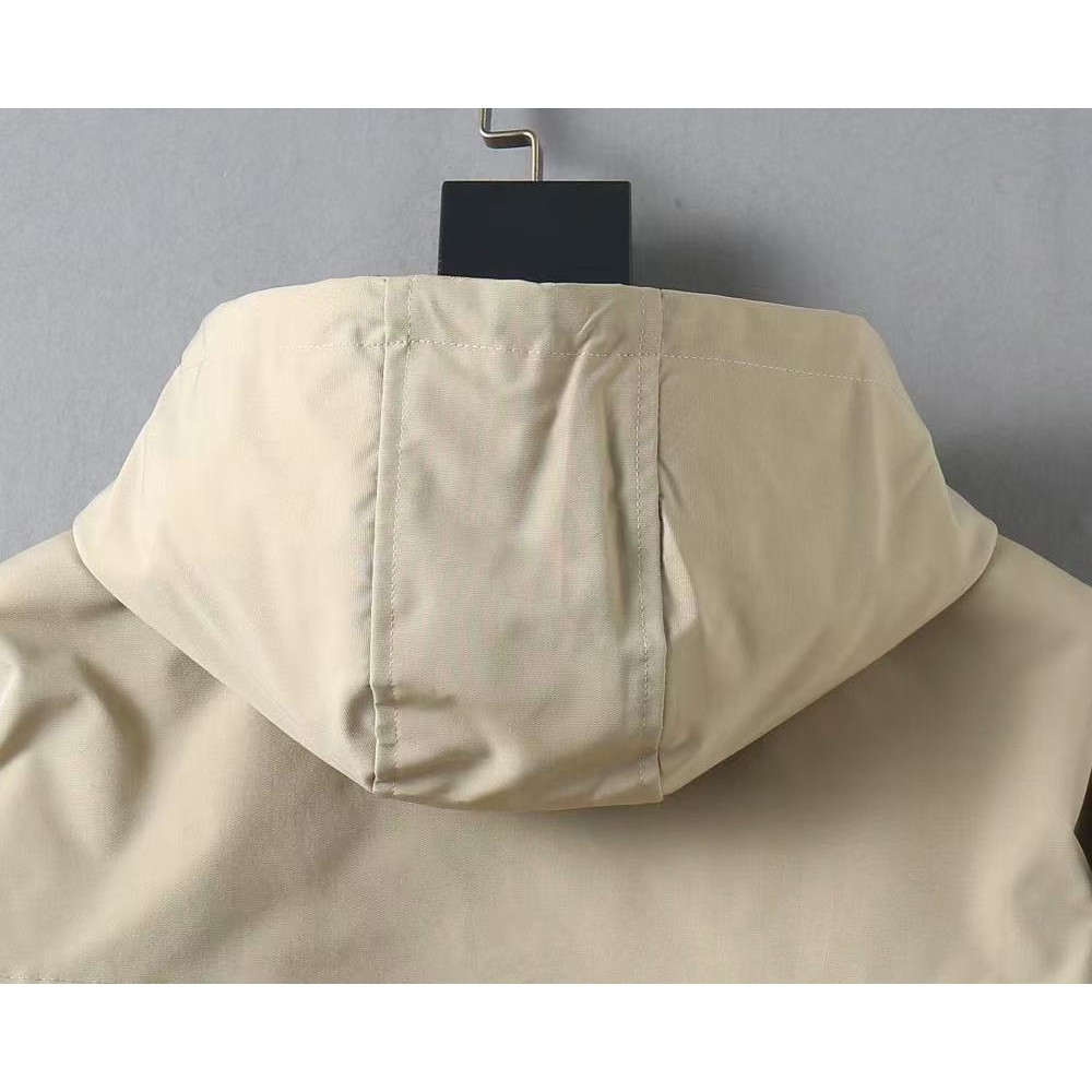 <p>BURBERRY 男士夹克外套(800844)</p>