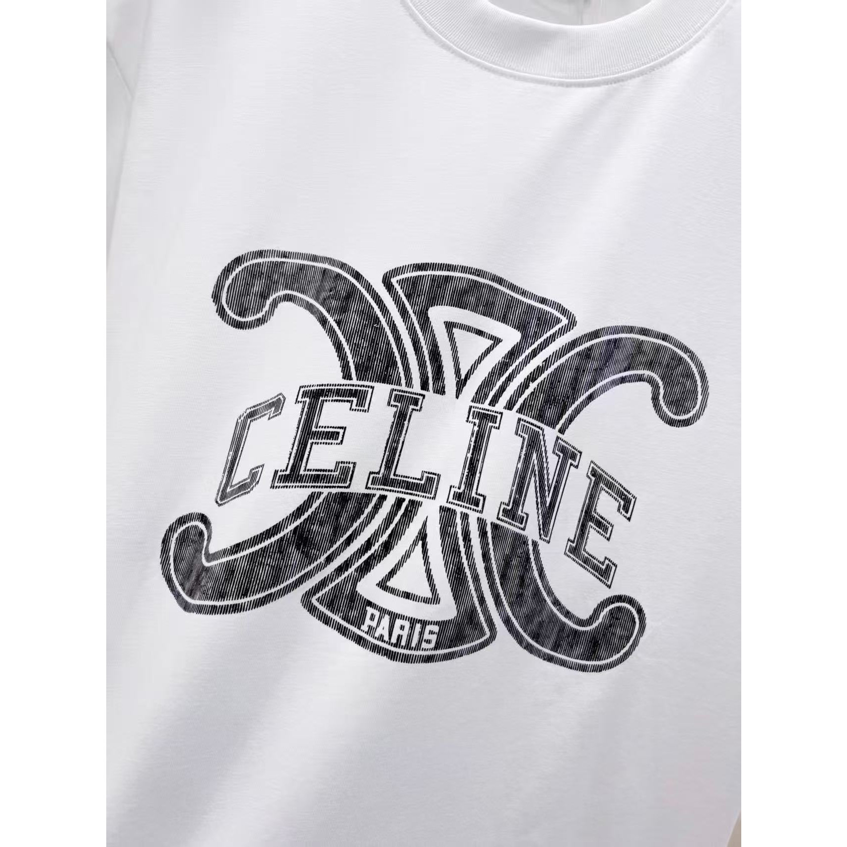 <p>CELINE 短袖圆领T恤(白)</p>