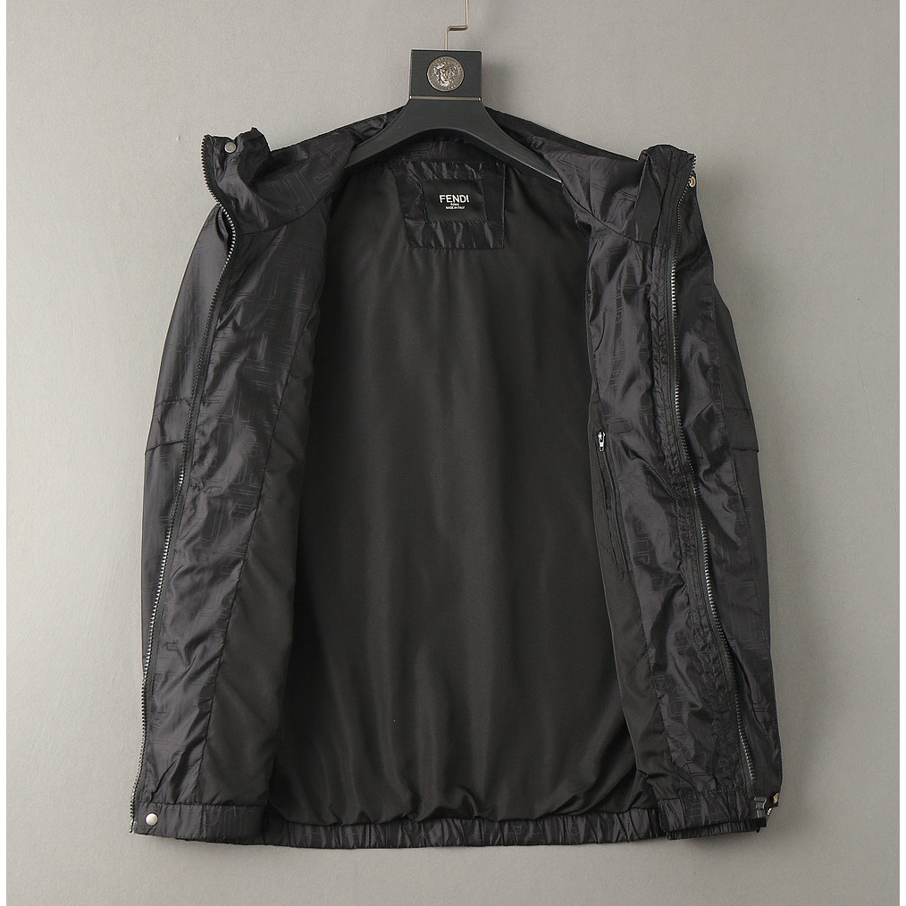 <p>FENDI 新款男士夹克外套</p>
