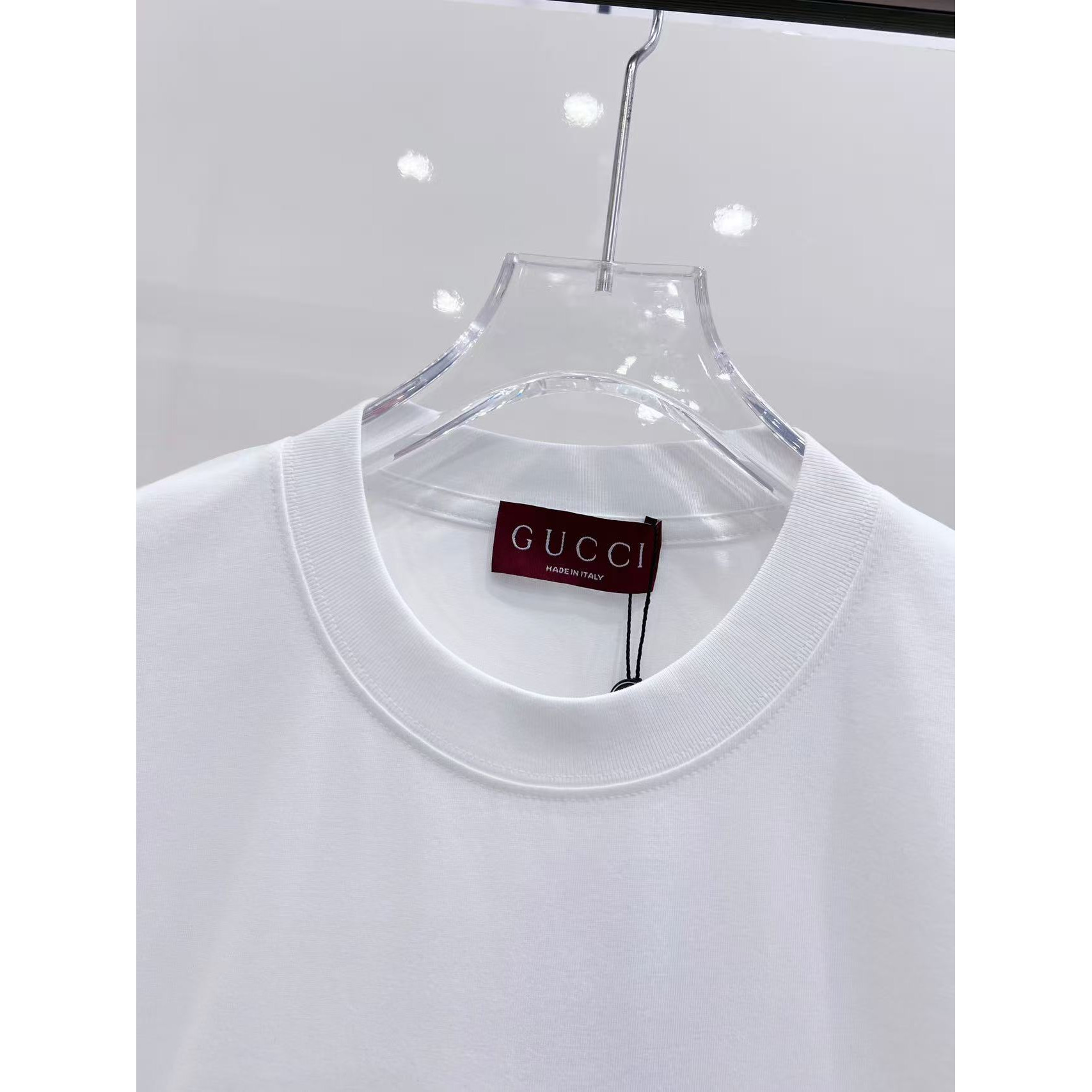 <p>GUCCI 短袖圆领T恤(白)</p>