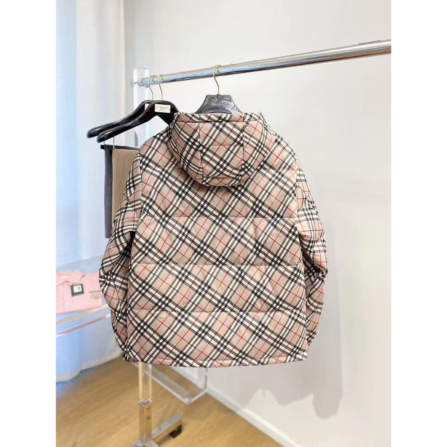 <p>BURBERRY 秋冬新款羽绒服(卡其)</p>