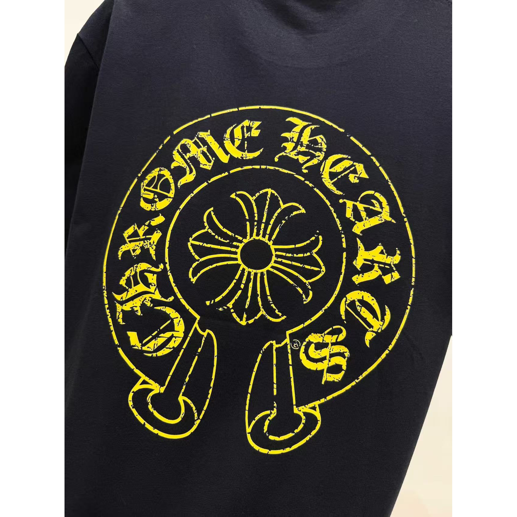<p>CHROME HEARTS 印花logo短袖T恤(黑)</p>