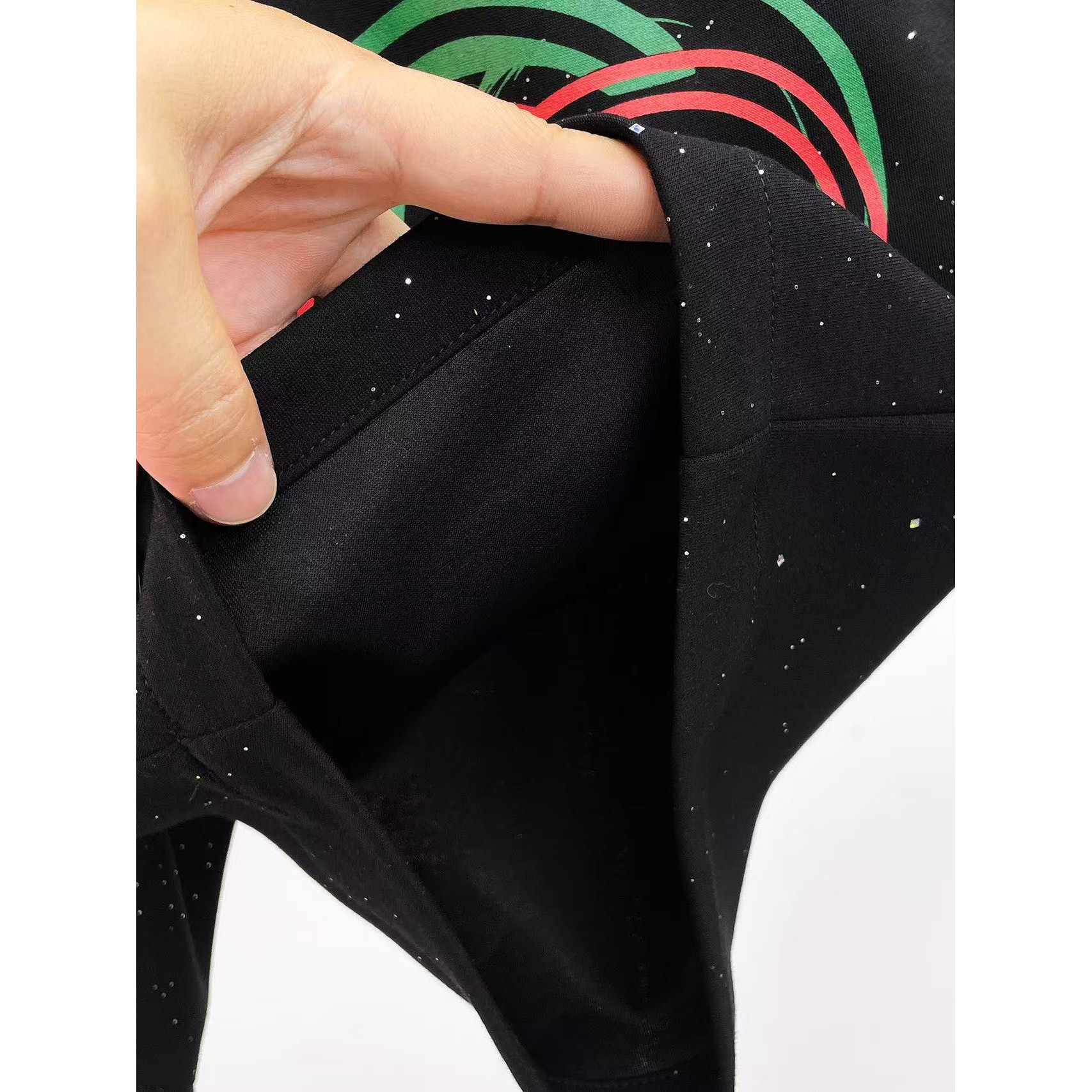 <p>GUCCI 专柜新款休闲短裤(黑)</p>