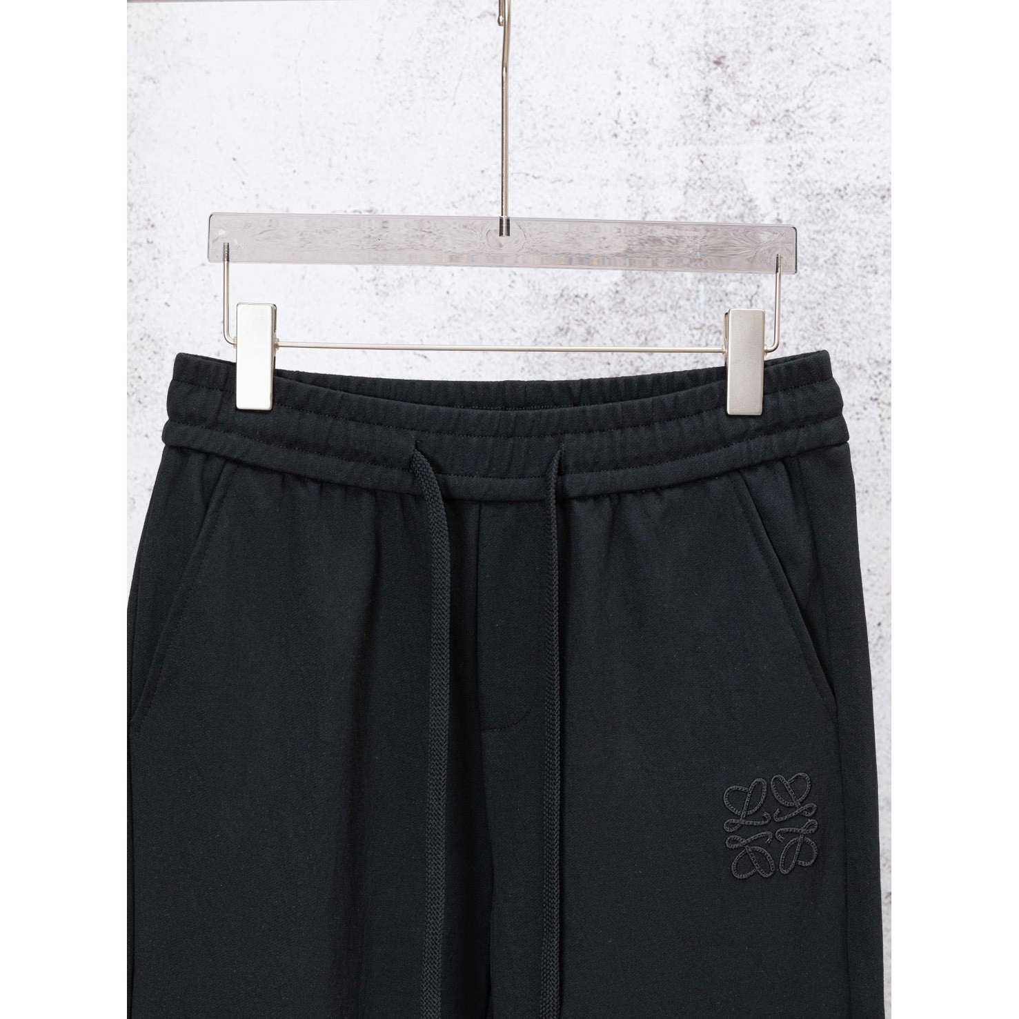 <p>LOEWE 直筒休閒褲(黑色)</p>