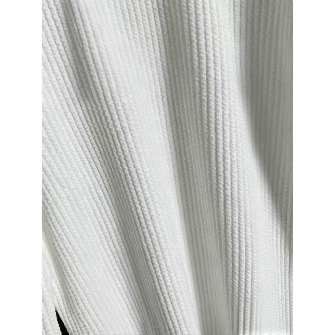 <p>Loewe 高品质男士卫衣(白)</p>
