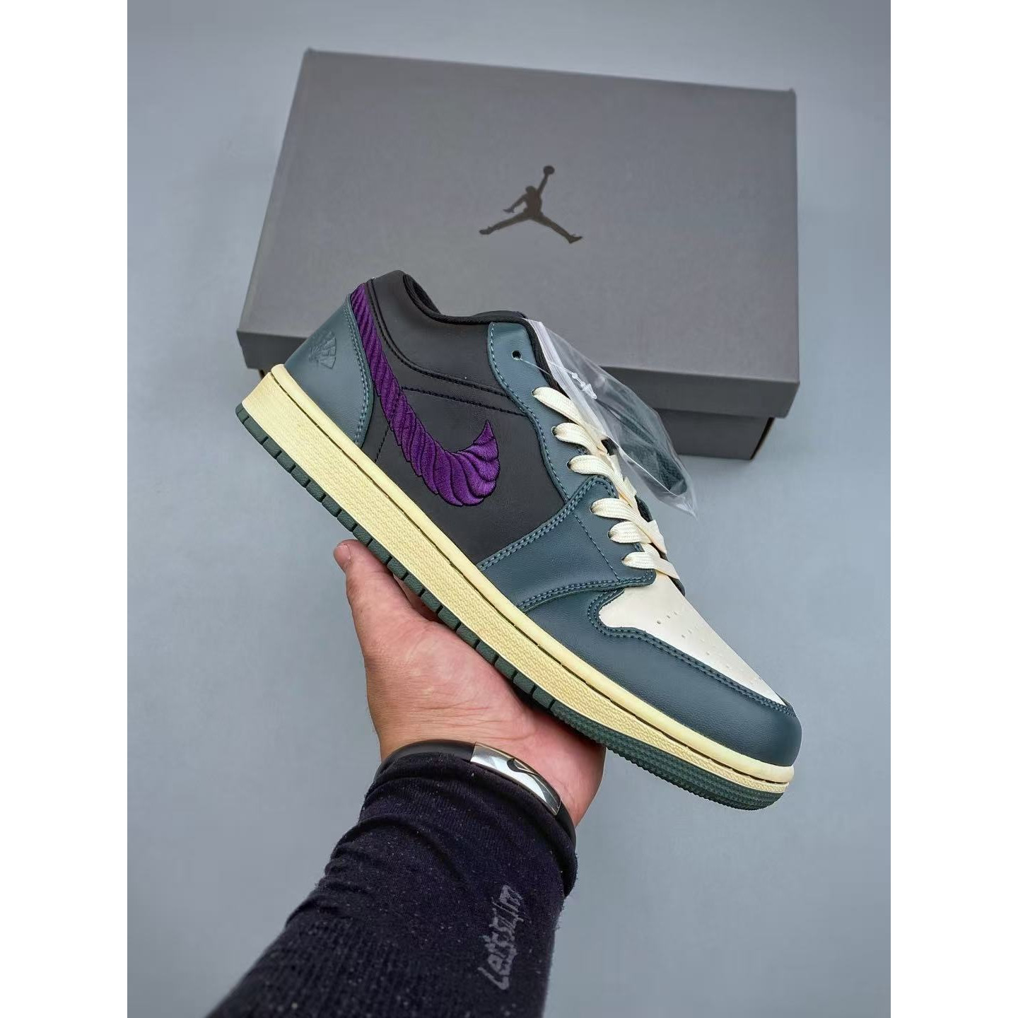 <p>Nike AIR JORDAN 1LOW G 文化休闲板鞋(綠)</p>