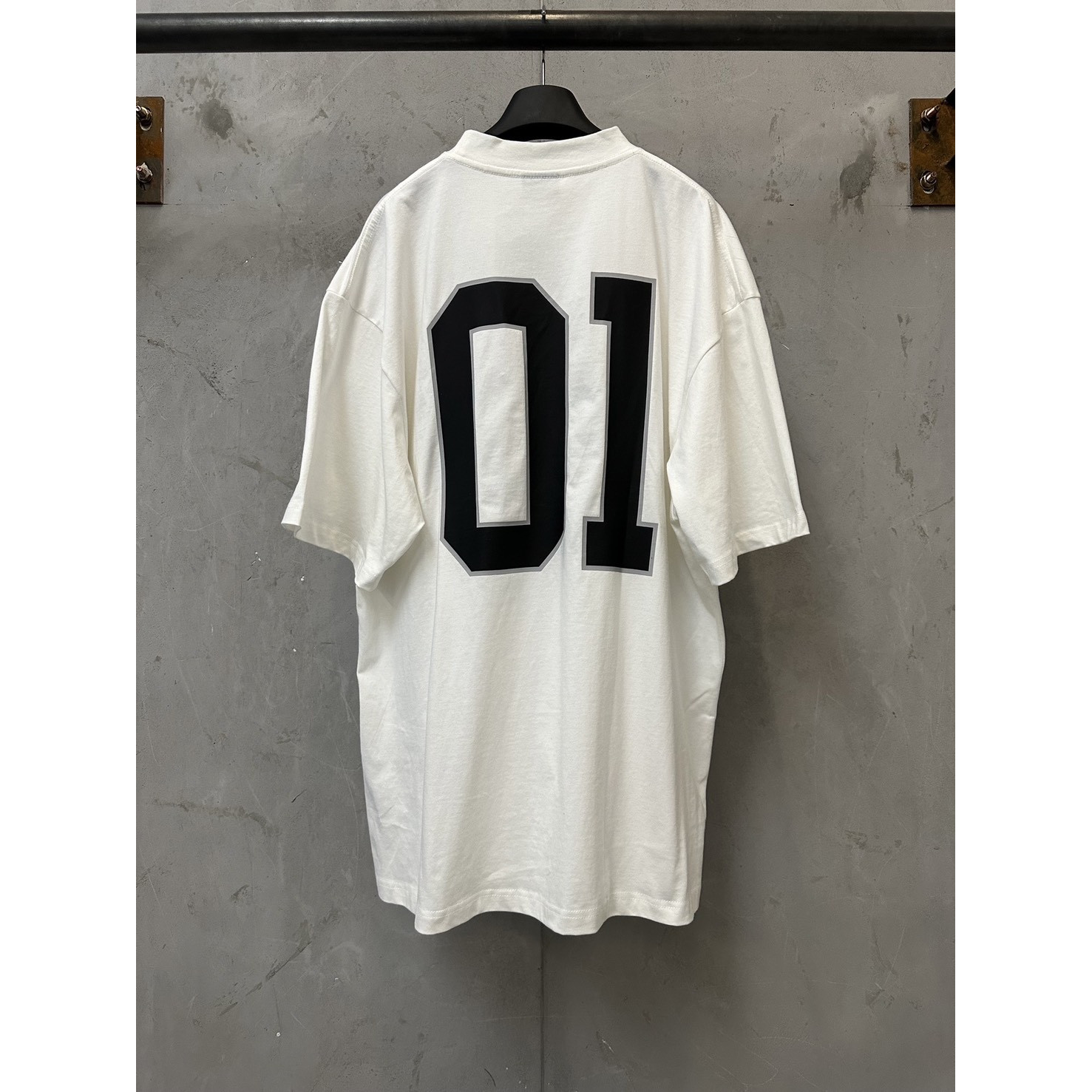 <p>Balenciaga 01号短袖球衣(白)</p>