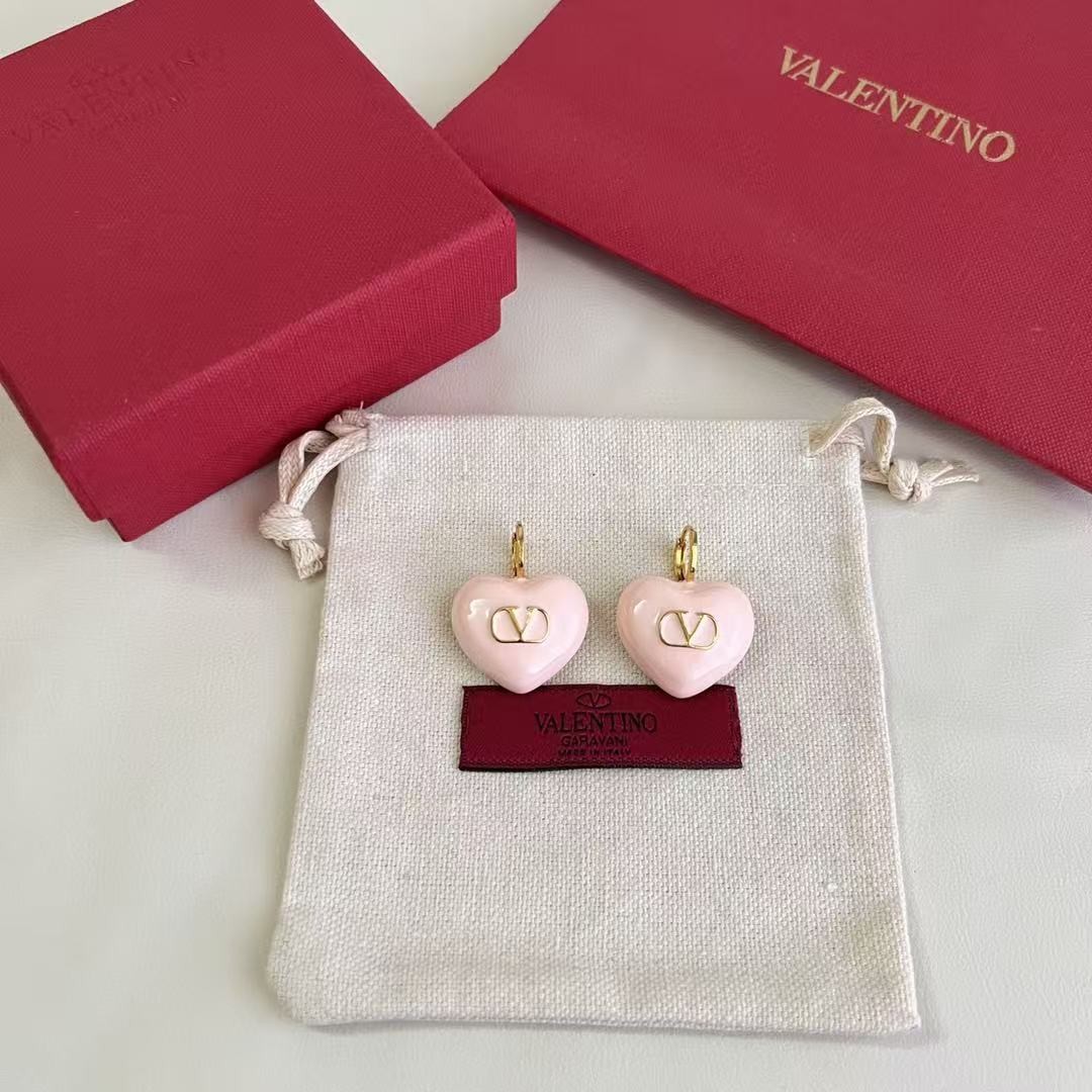<p>Valentino 耳环</p>