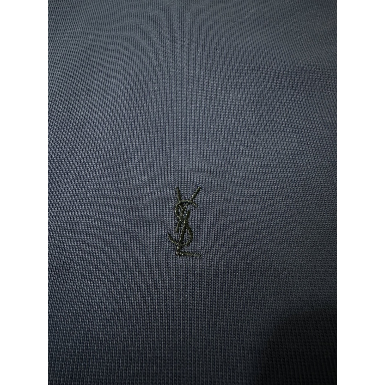 <p>YSL 小logo刺绣短袖T恤(藍)</p>