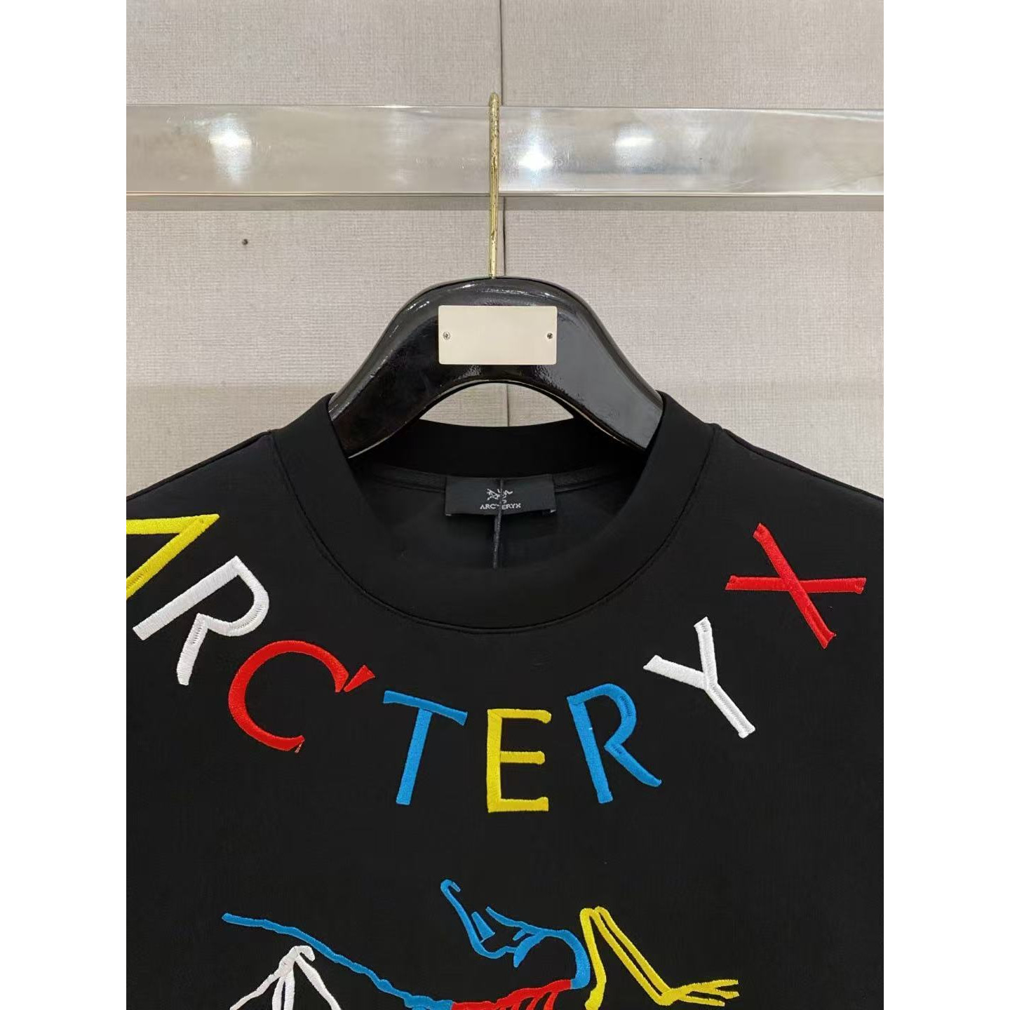 <p>Arc'teryx 太空棉卫衣(黑)</p>