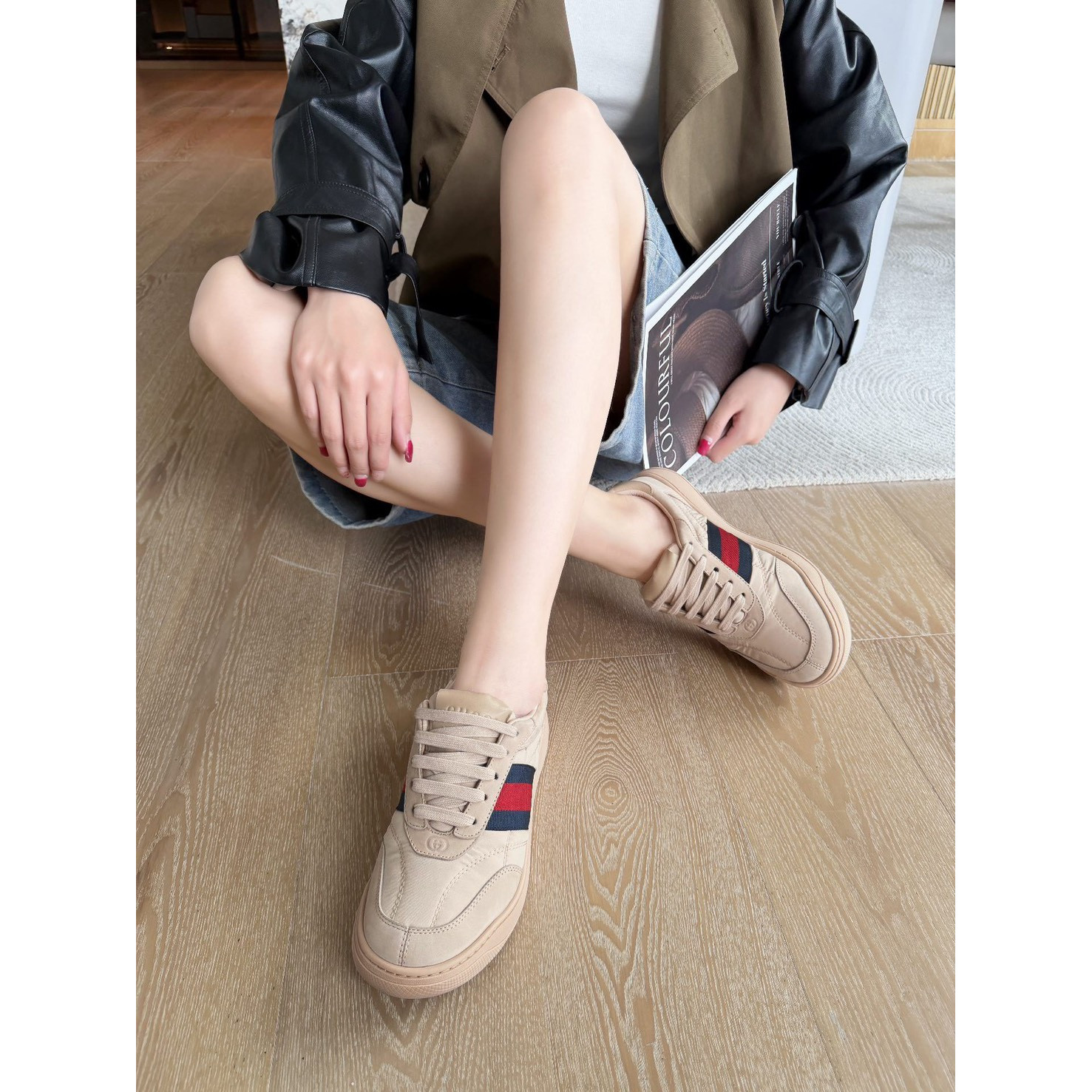 <p>GUCCI 休閒鞋(卡其)</p>