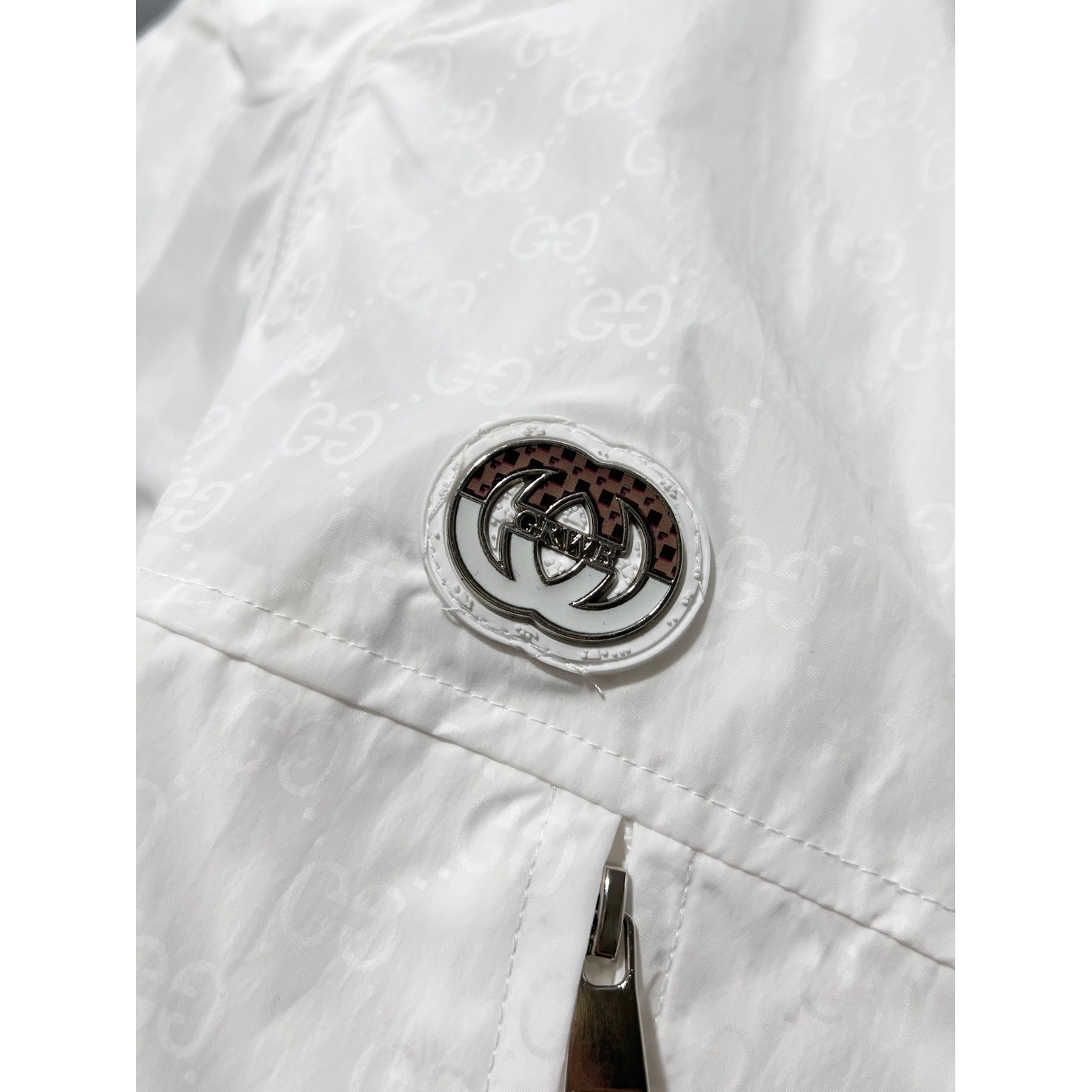 <p>MONCLER 马甲外套(白)</p>
