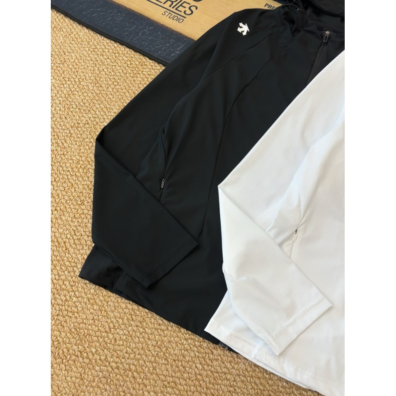<p>DESCENTE 連帽防曬外套(白/黑)</p>