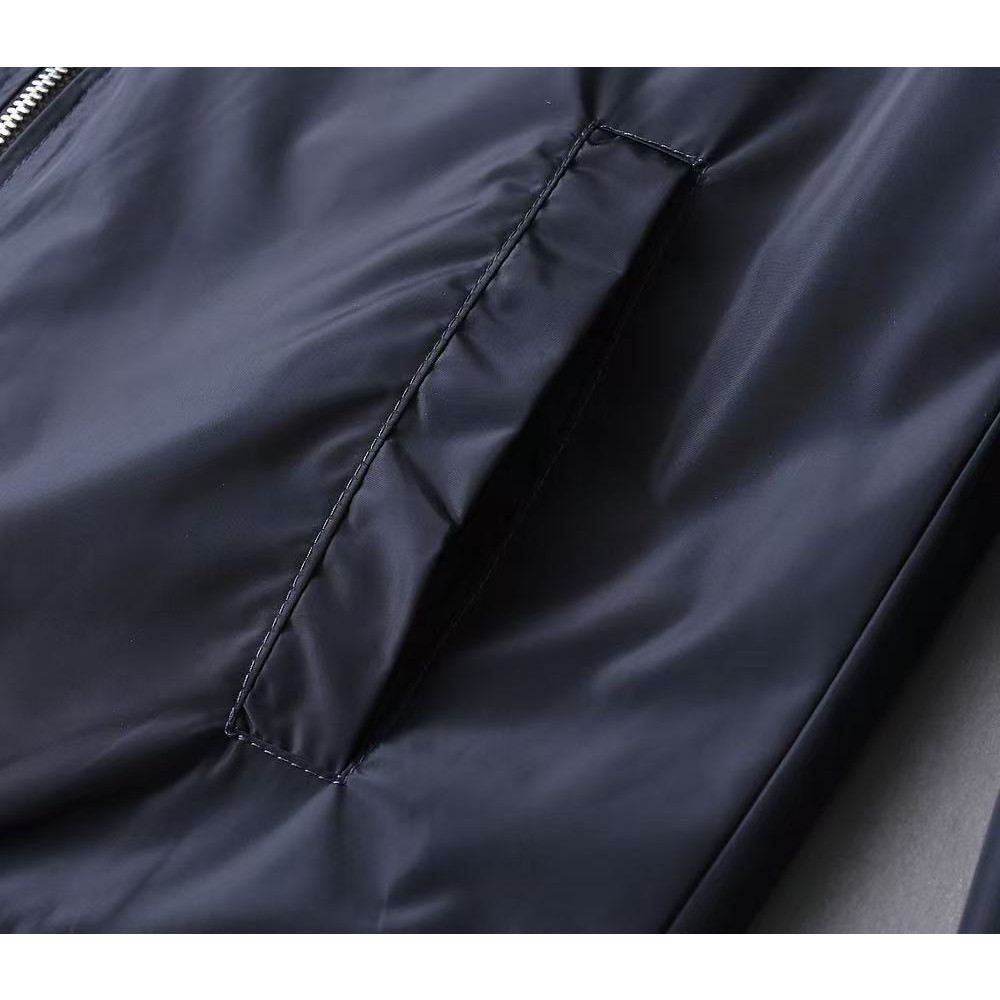 <p>BURBERRY 男士夹克外套(深藍)</p>
