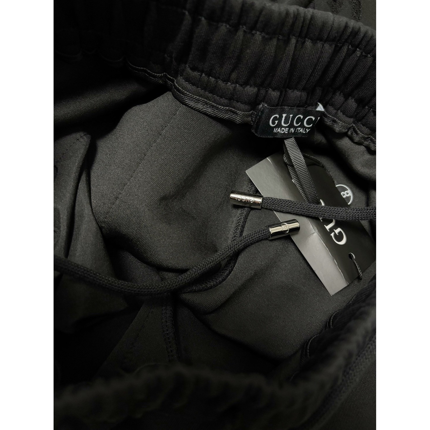 <p>Gucci 烧花工艺休闲长裤(黑)</p>
