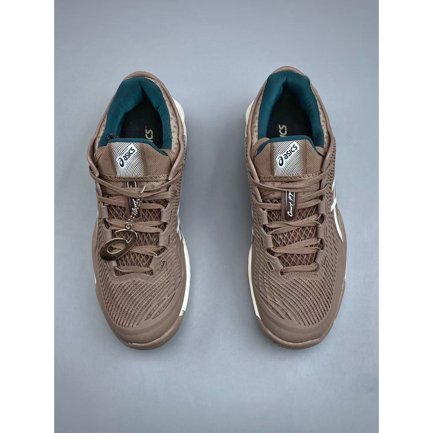 <p>Asics Court FF 3 专业网球鞋</p>