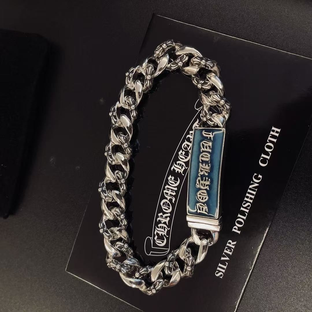 <p>CHROME HEARTS 手鍊</p>
