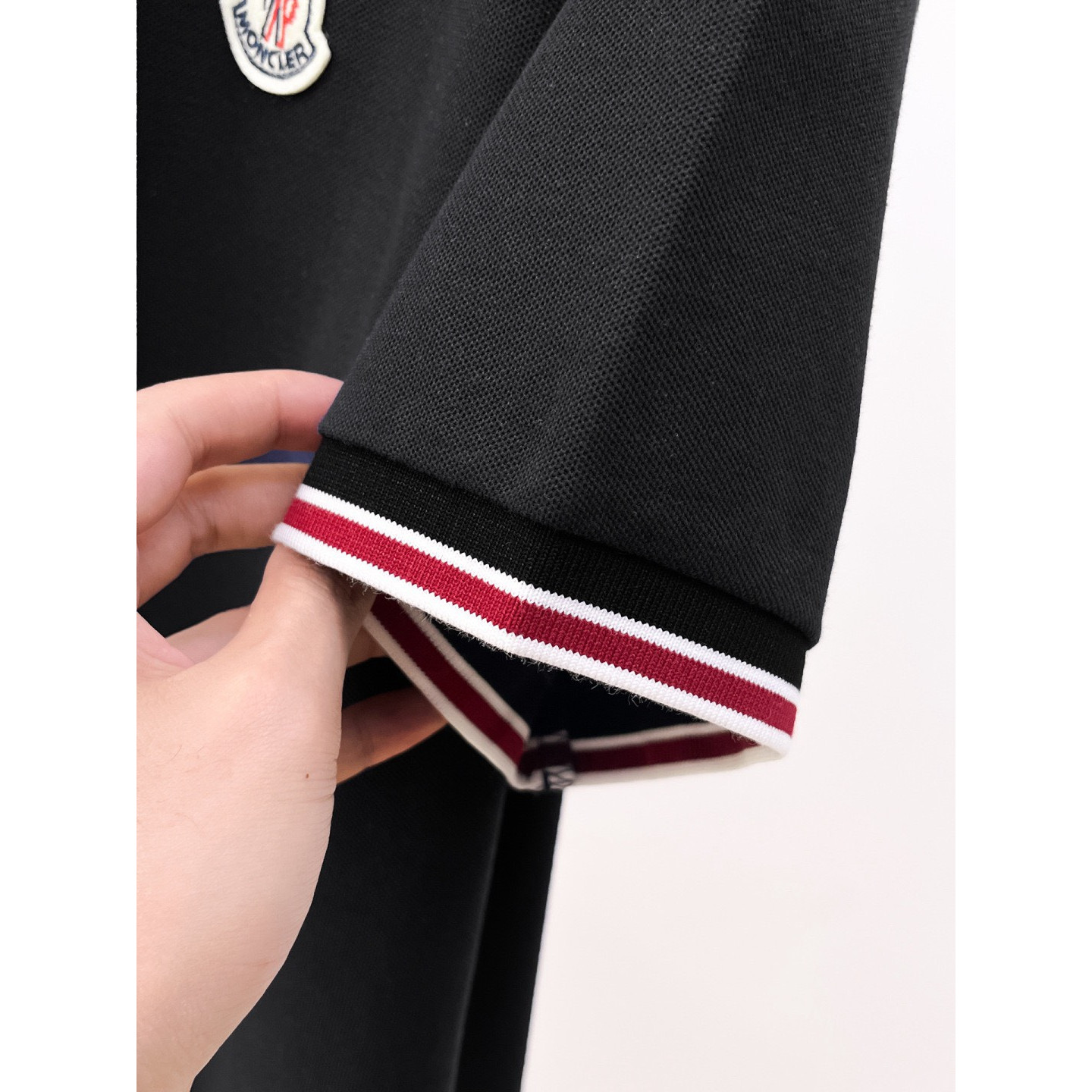 <p>Moncler Polo衫</p>