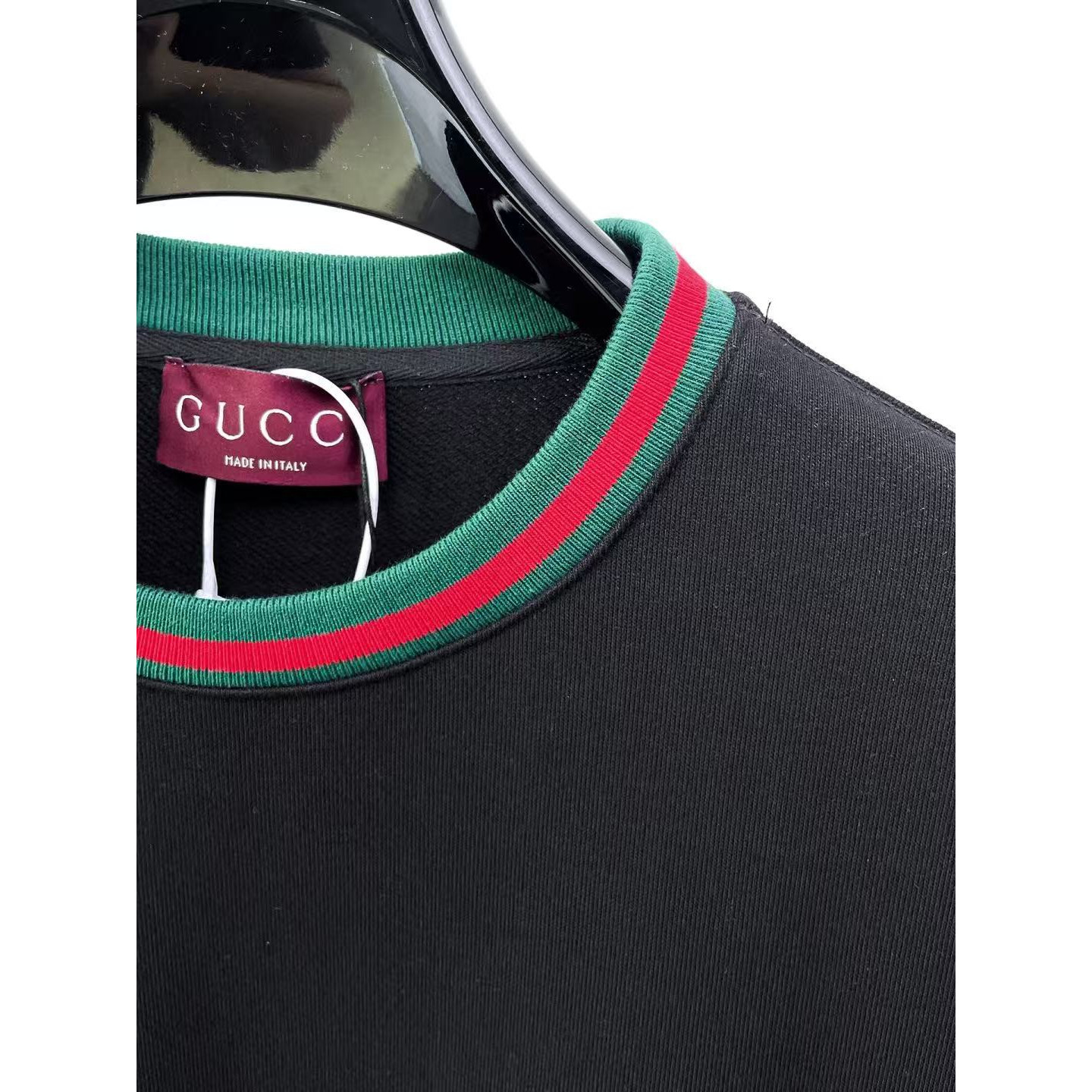 <p>DIOR 加绒圆领卫衣(黑)</p>