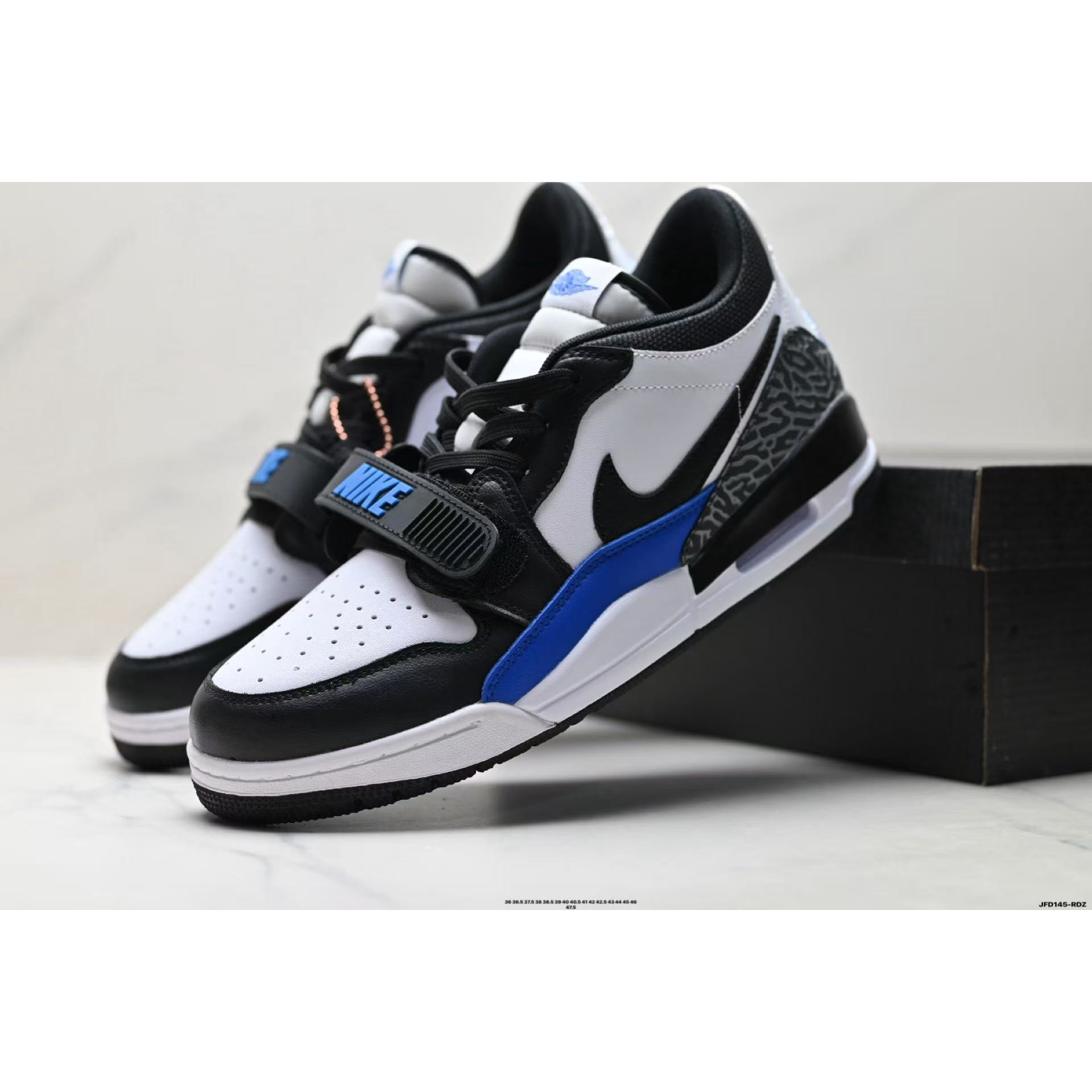 <p>Nike Air Jordan Legacy AJ312 运动篮球鞋</p>