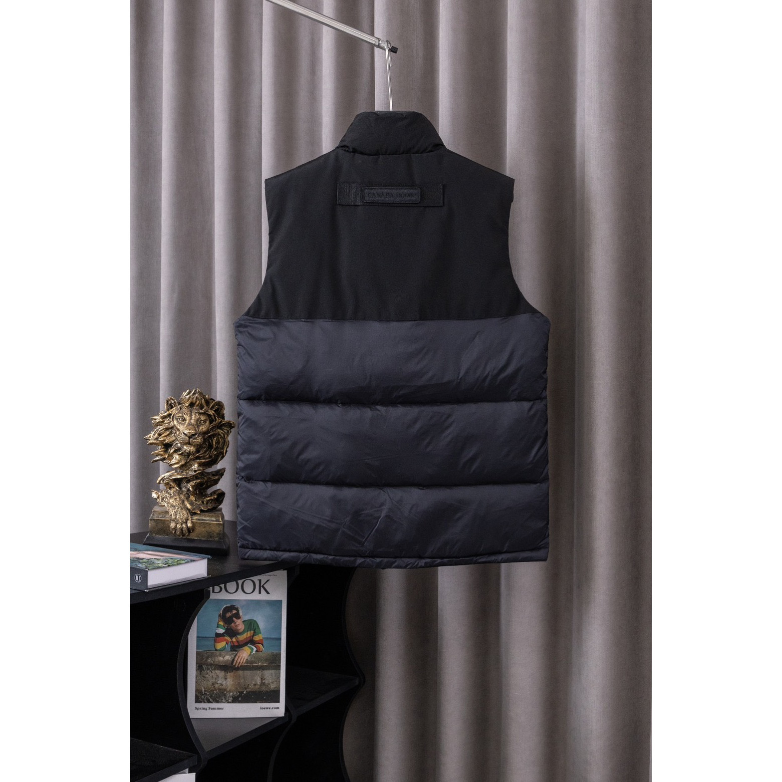 <p>Canada Goose Paradigm Freestyle Vest 2057MW羽绒服马甲(黑色)</p>