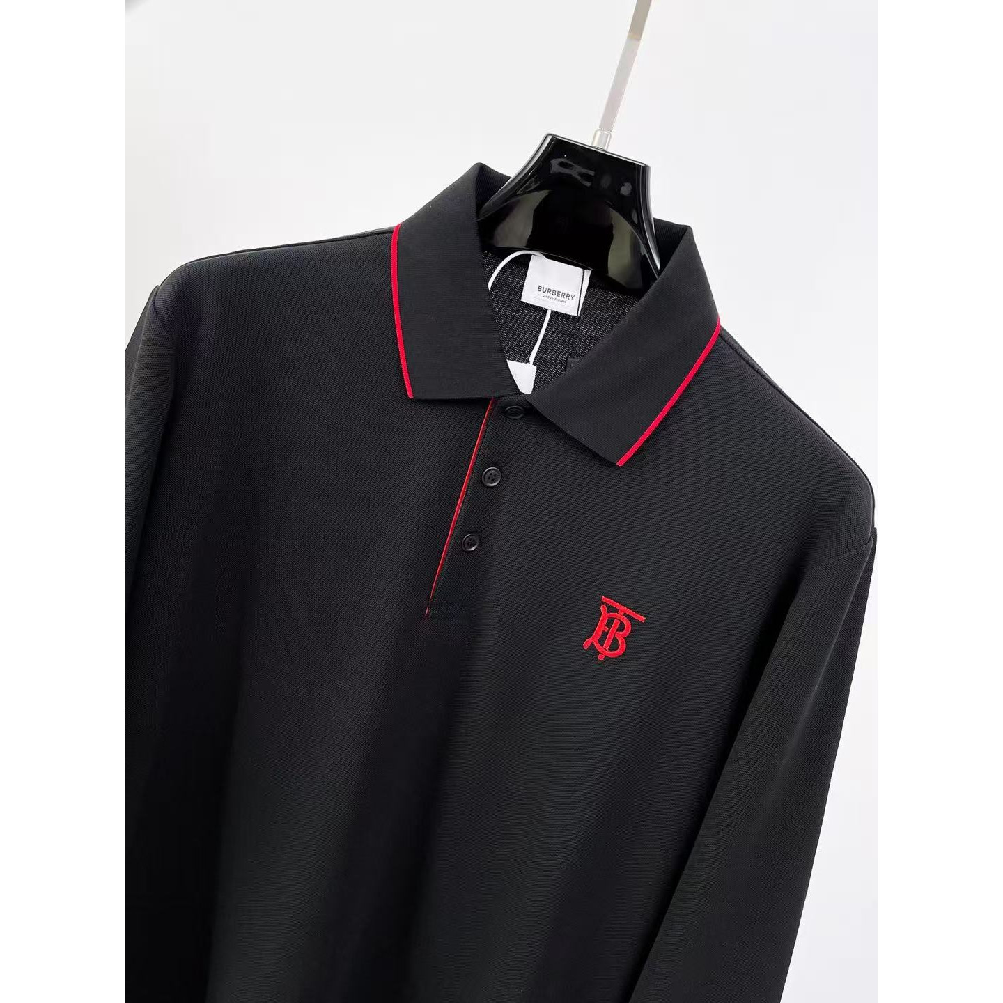 <p>BURBERRY 长袖Polo衫(黑)</p>