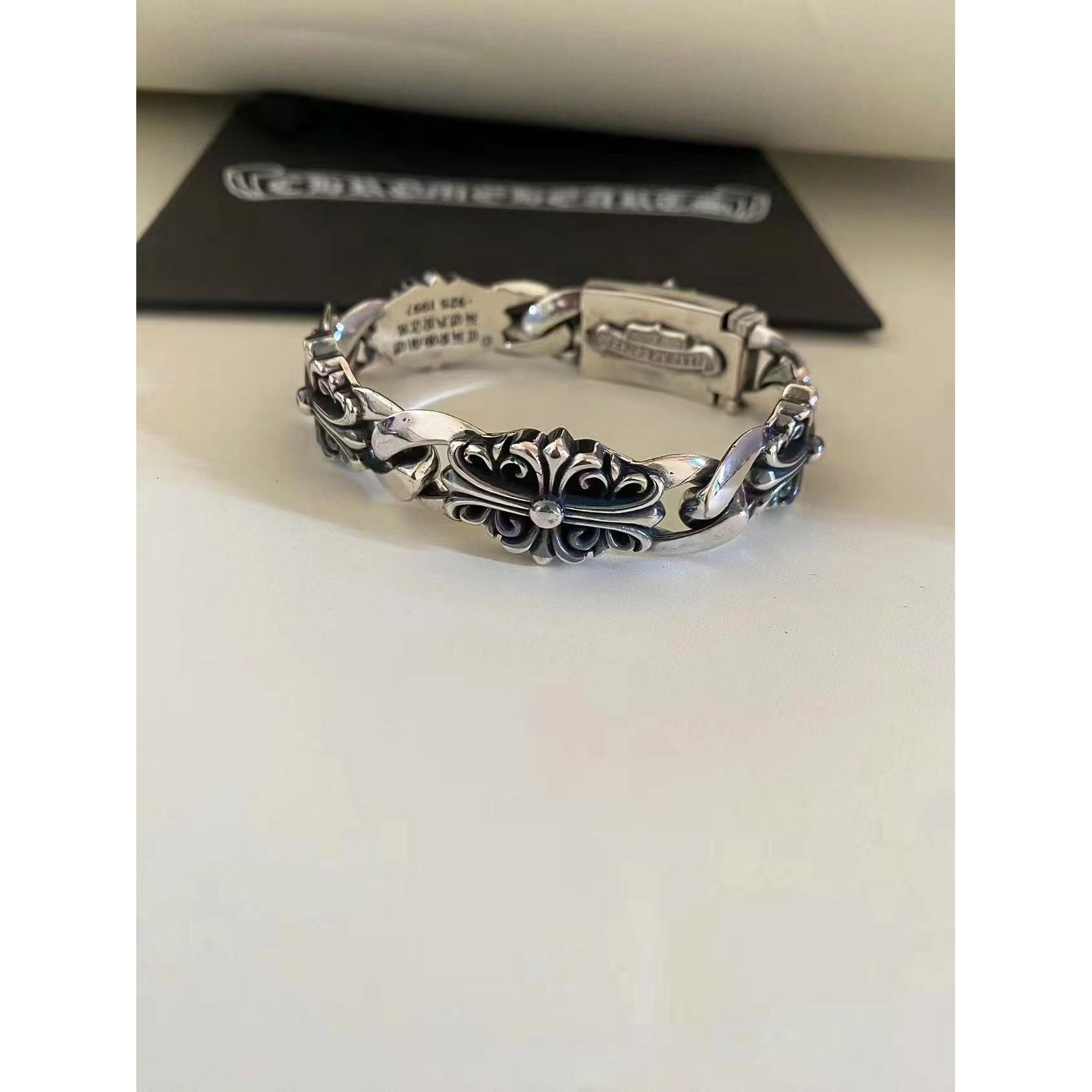 <p>CHROME HEARTS 手链</p>