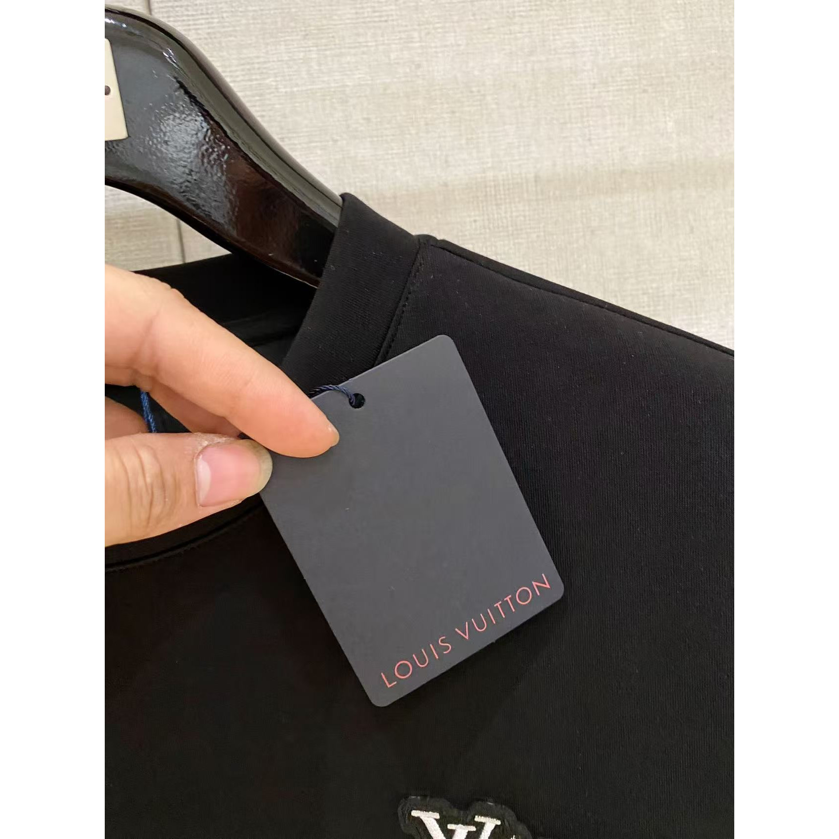<p>LV 太空棉卫衣(黑)</p>