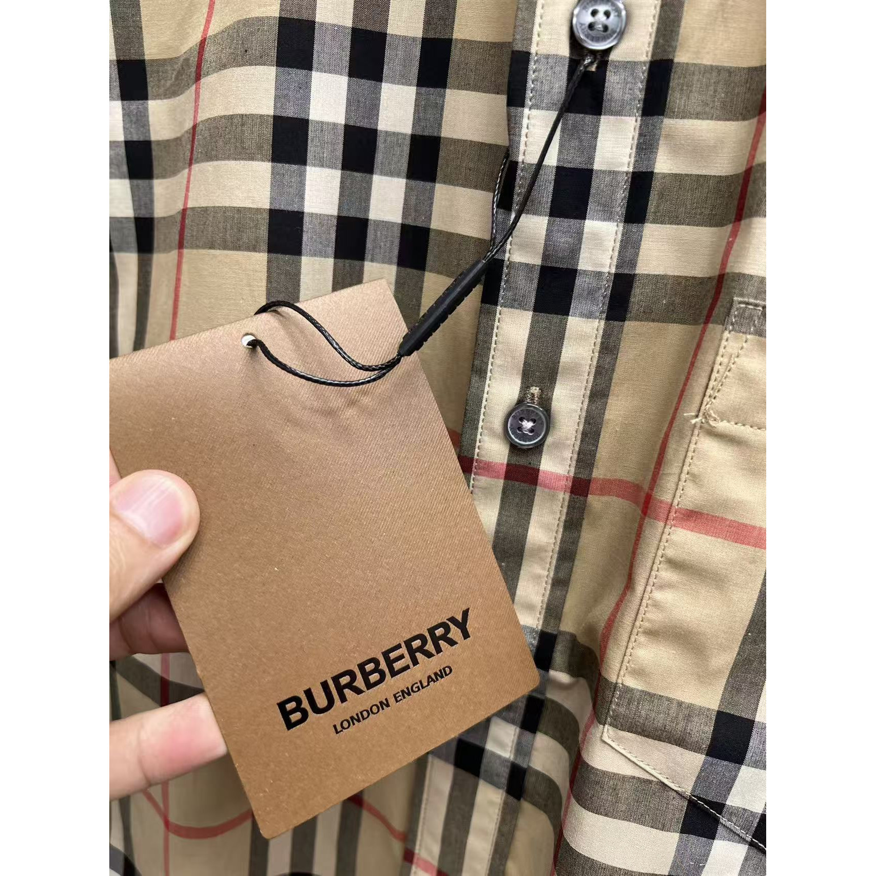 <p>Burberry 长袖衬衫(783230)</p>
