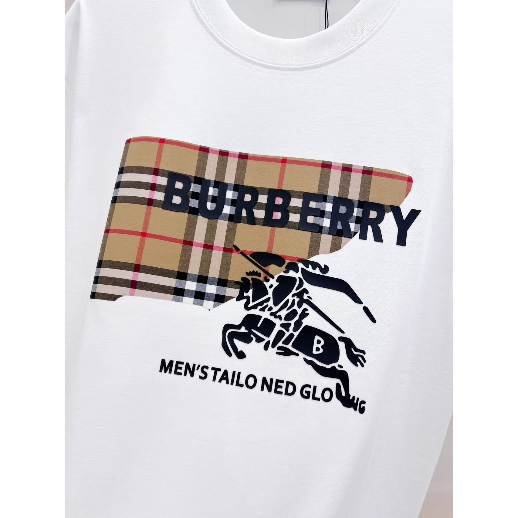<p>BURBERRY 短袖圆领T恤(白)</p>