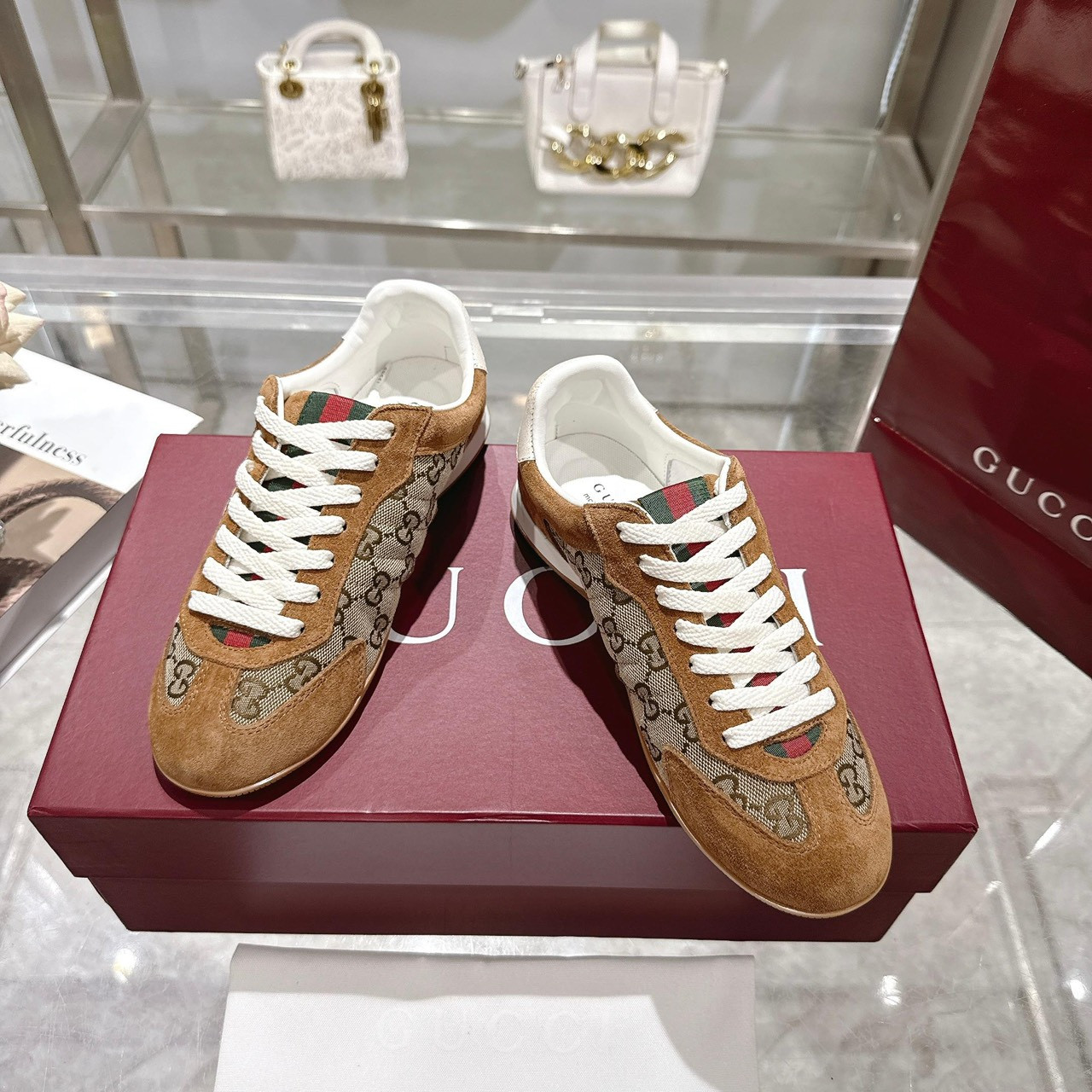 <p>GUCCI 德训鞋(女款-棕)</p>