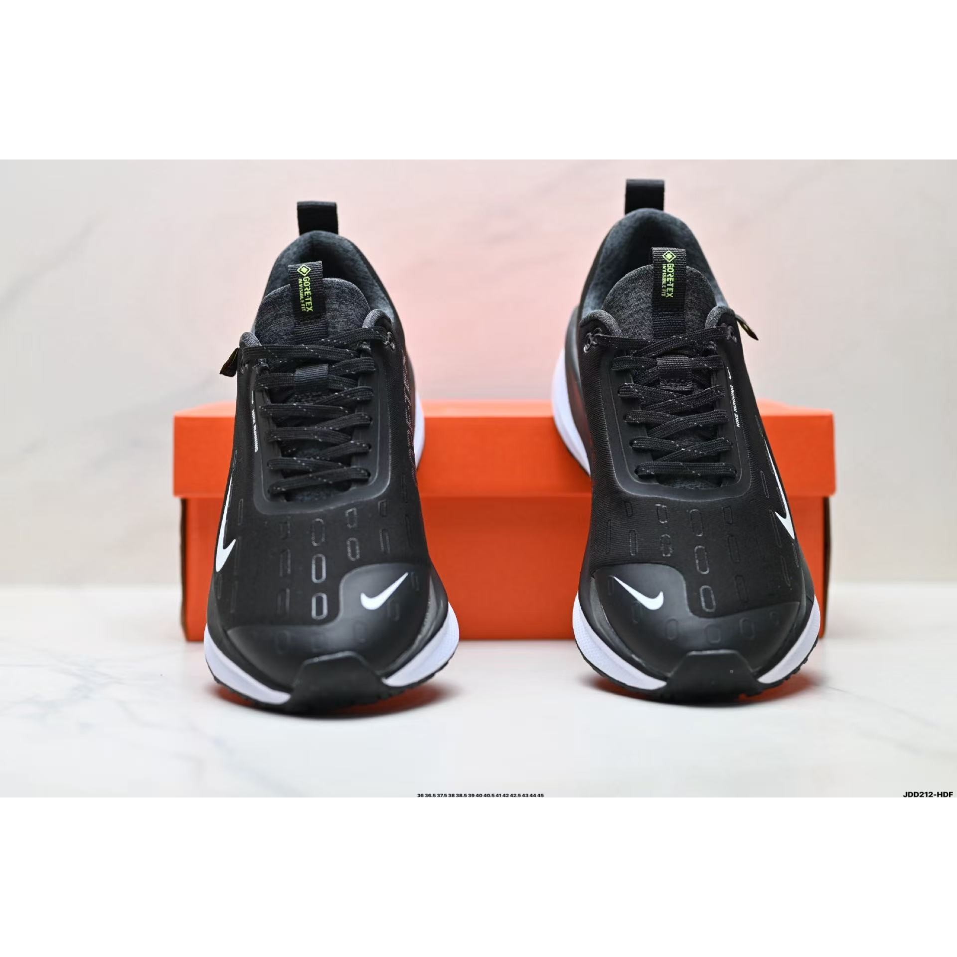 <p>&nbsp;NIKE REACTX INFINITY RN 4 GTX 马拉松跑鞋 (黑)</p>