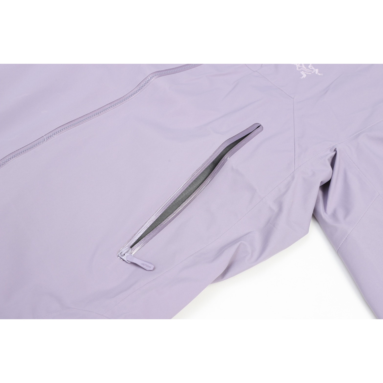 <p>ARC'TERYX Beta Jacket JK硬壳连帽冲锋衣(紫)</p>