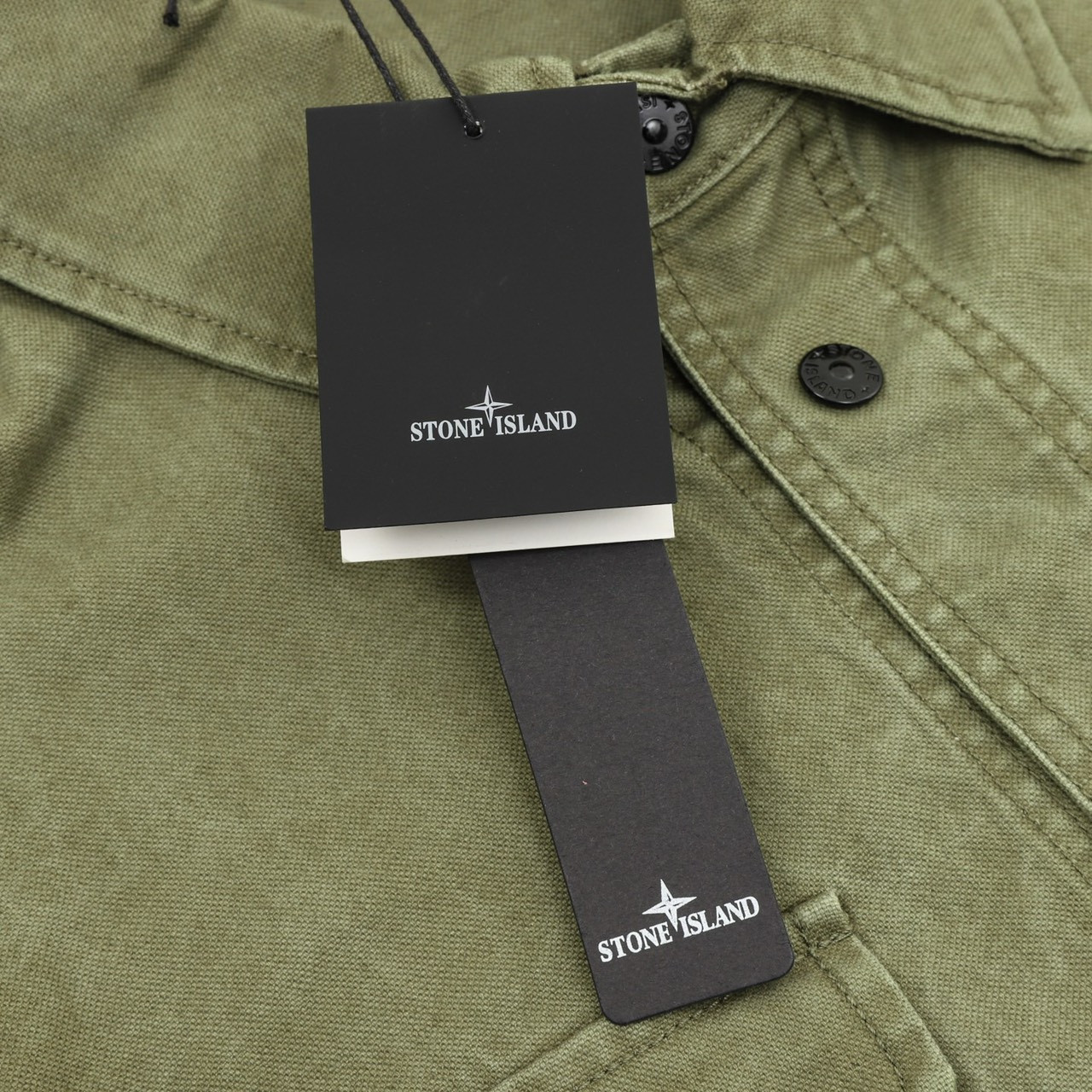 <p>Stone Island 水洗重工工装外套(綠)</p>