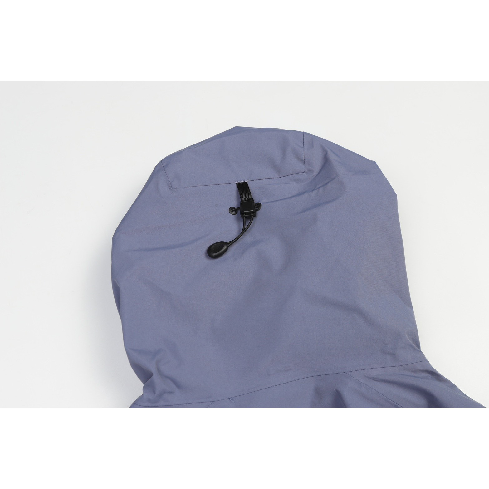 <p>Arc'teryx Bate SL 轻质透气连帽冲锋衣</p>