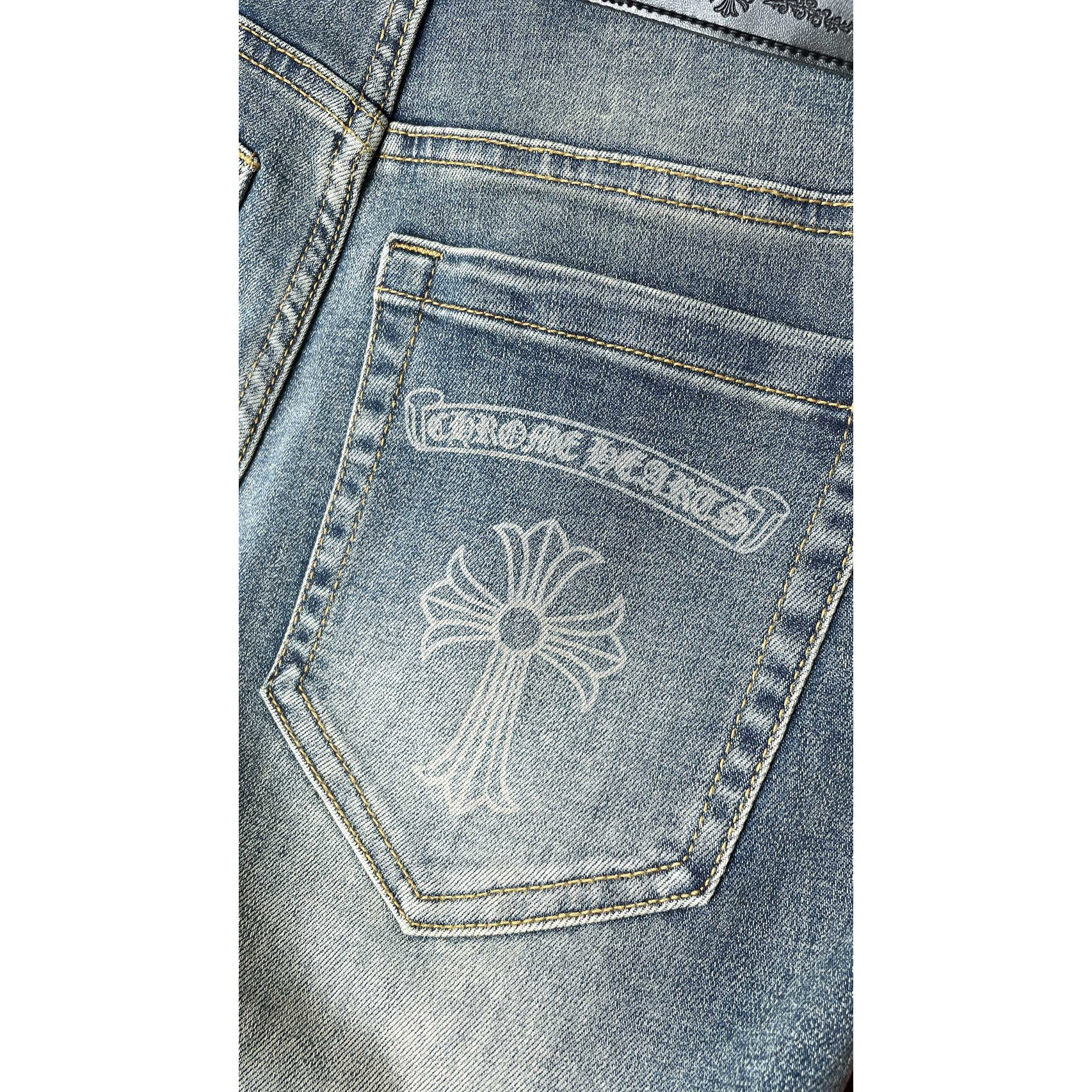<p>CHROME HEARTS 牛仔褲</p>