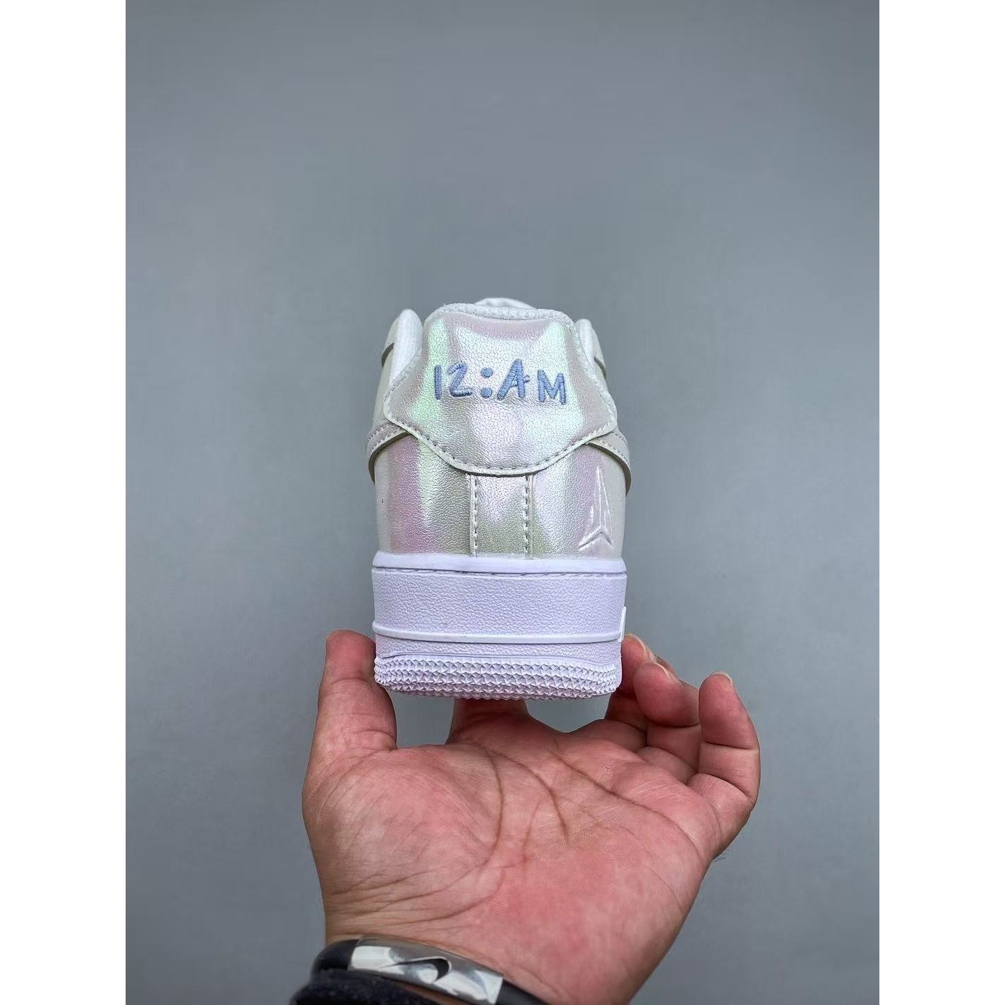 <p>Nike Air Force1 07 low &nbsp;联名款</p>