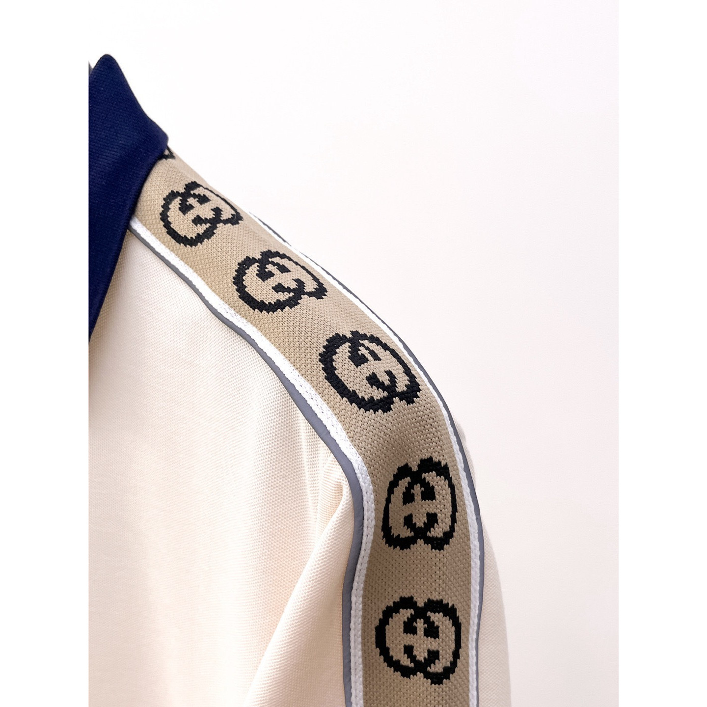 <p>GUCCI Polo衫</p>