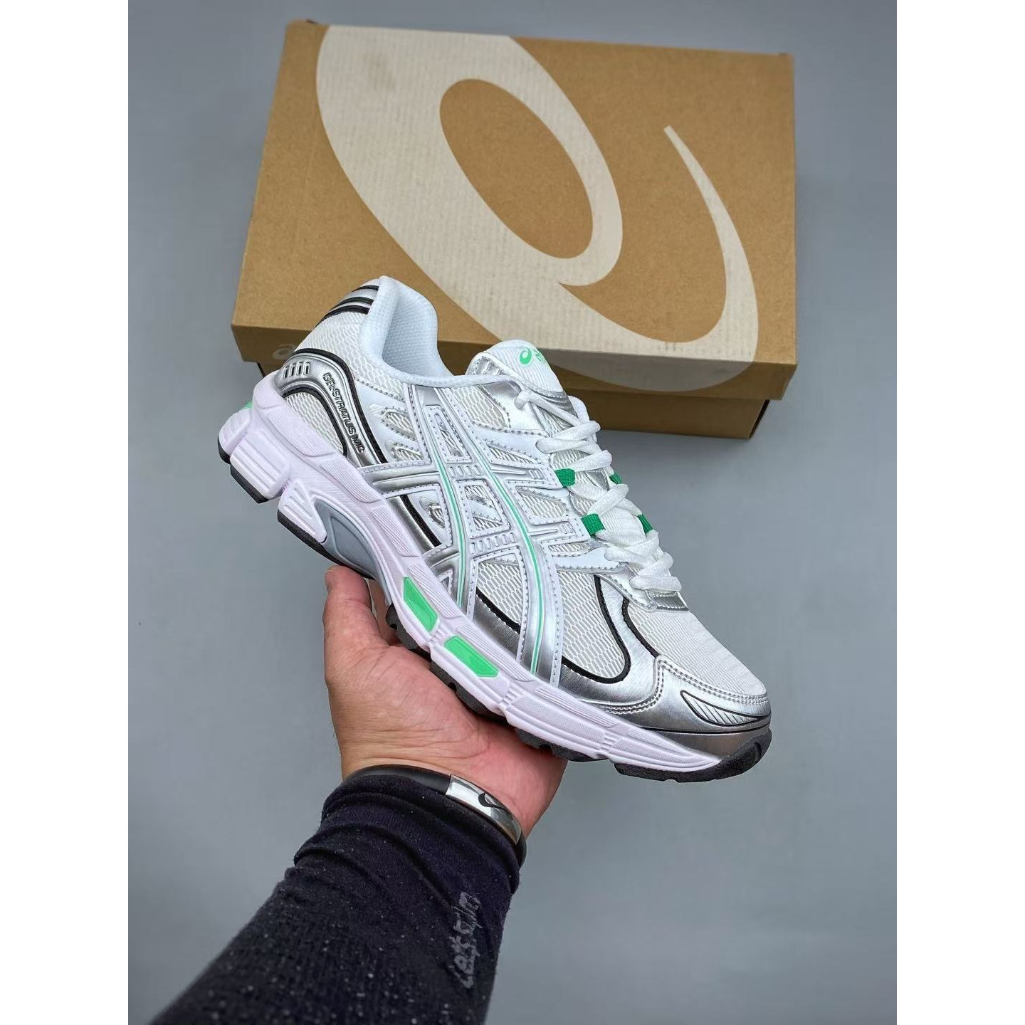 <p>ASICS GEL-STRATUS MC 舒适耐穿减震透气跑步鞋(綠)&nbsp;</p>