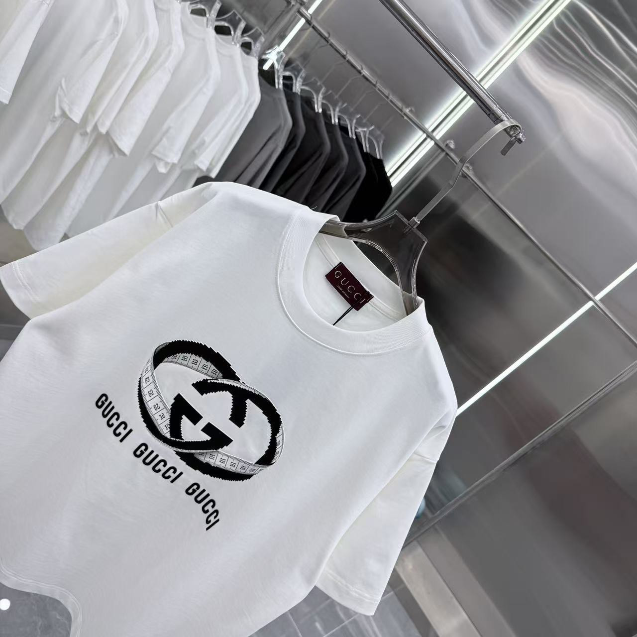 <p>GUCCI 圓領T恤</p>