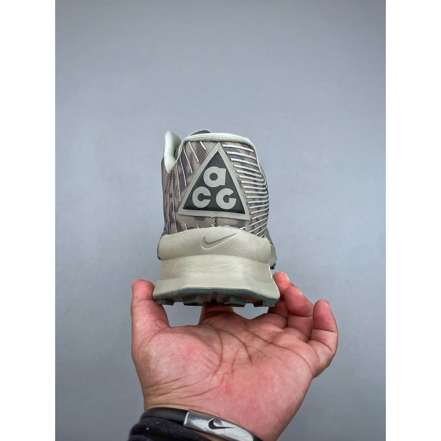 <p>Nike ACG Ultrafly Trail 耐克公路竞速缓震跑步鞋</p>