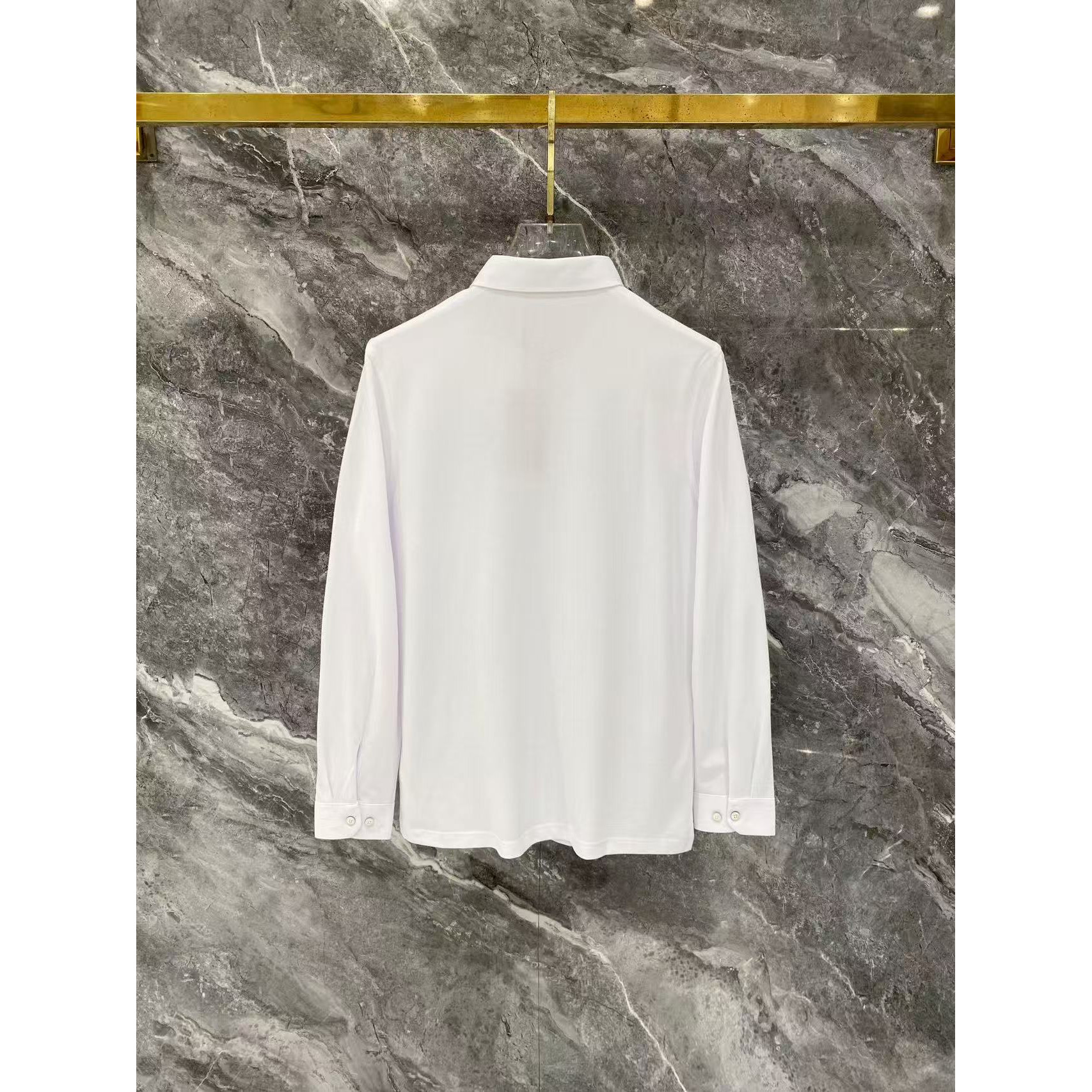 <p>Burberry 秋冬长袖Polo(782983)</p>
