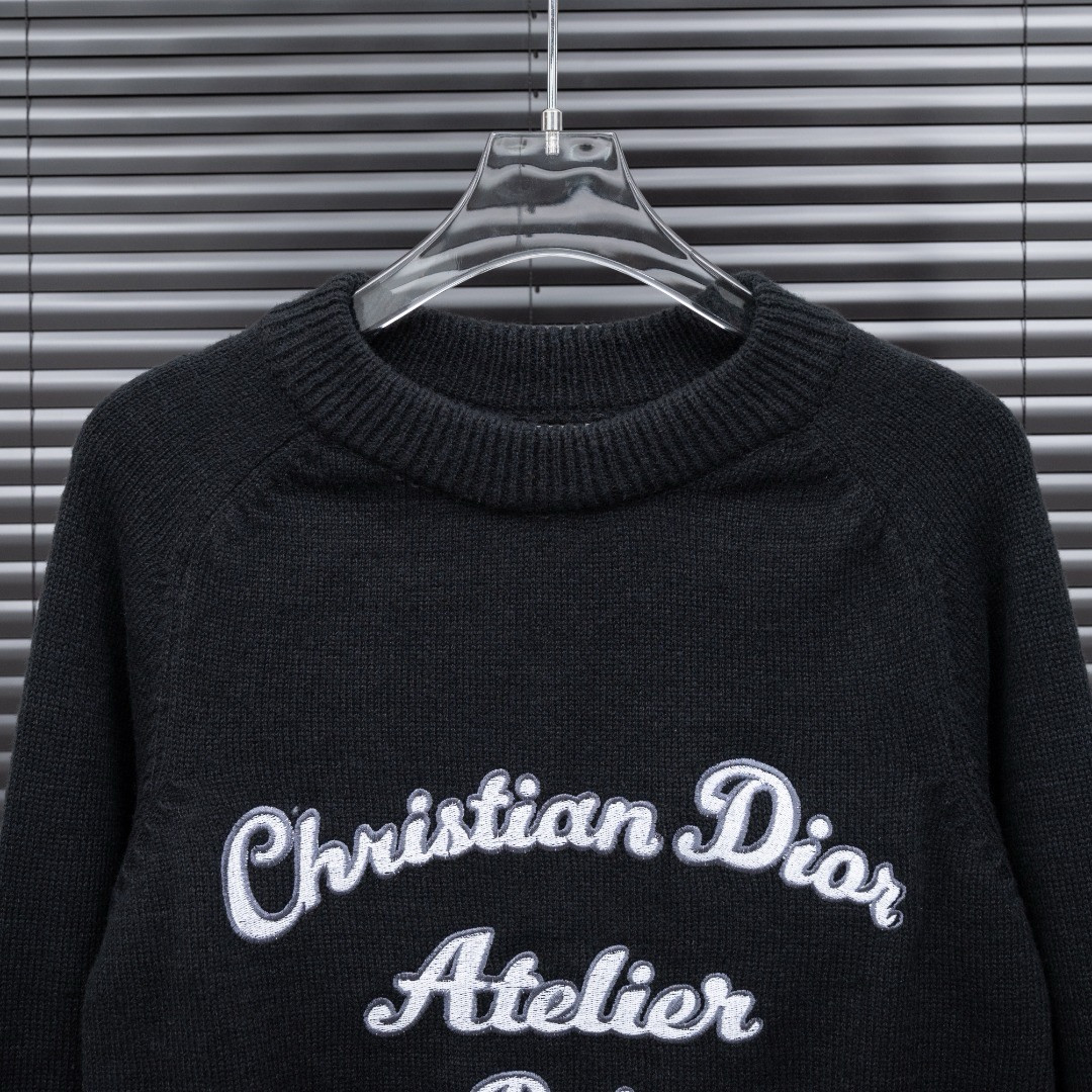 <p>DIOR 针织长袖毛衣(黑)</p>