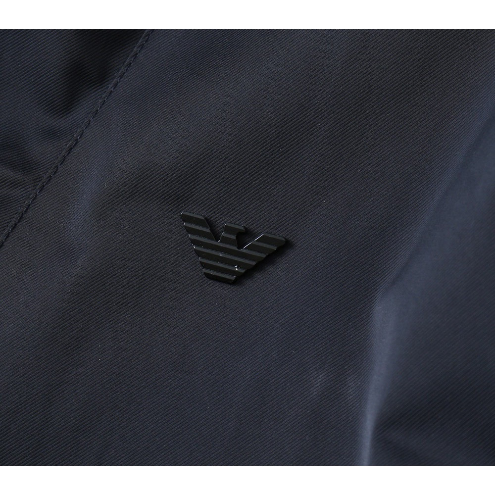 <p>MONCLER 新款男士夹克外套</p>
