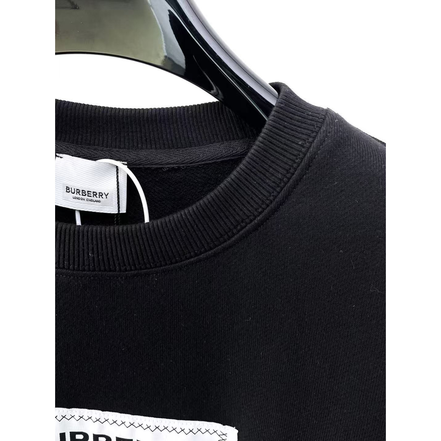 <p>BURBERRY 连帽卫衣(黑)</p>