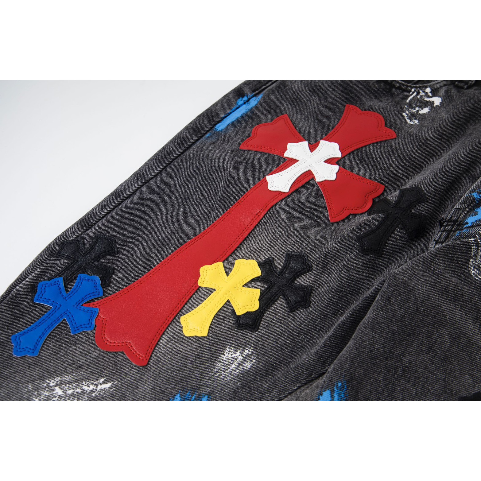 <p>CHROME HEARTS 蓝黄黑白多色拼接水洗牛仔裤(1757#)</p>